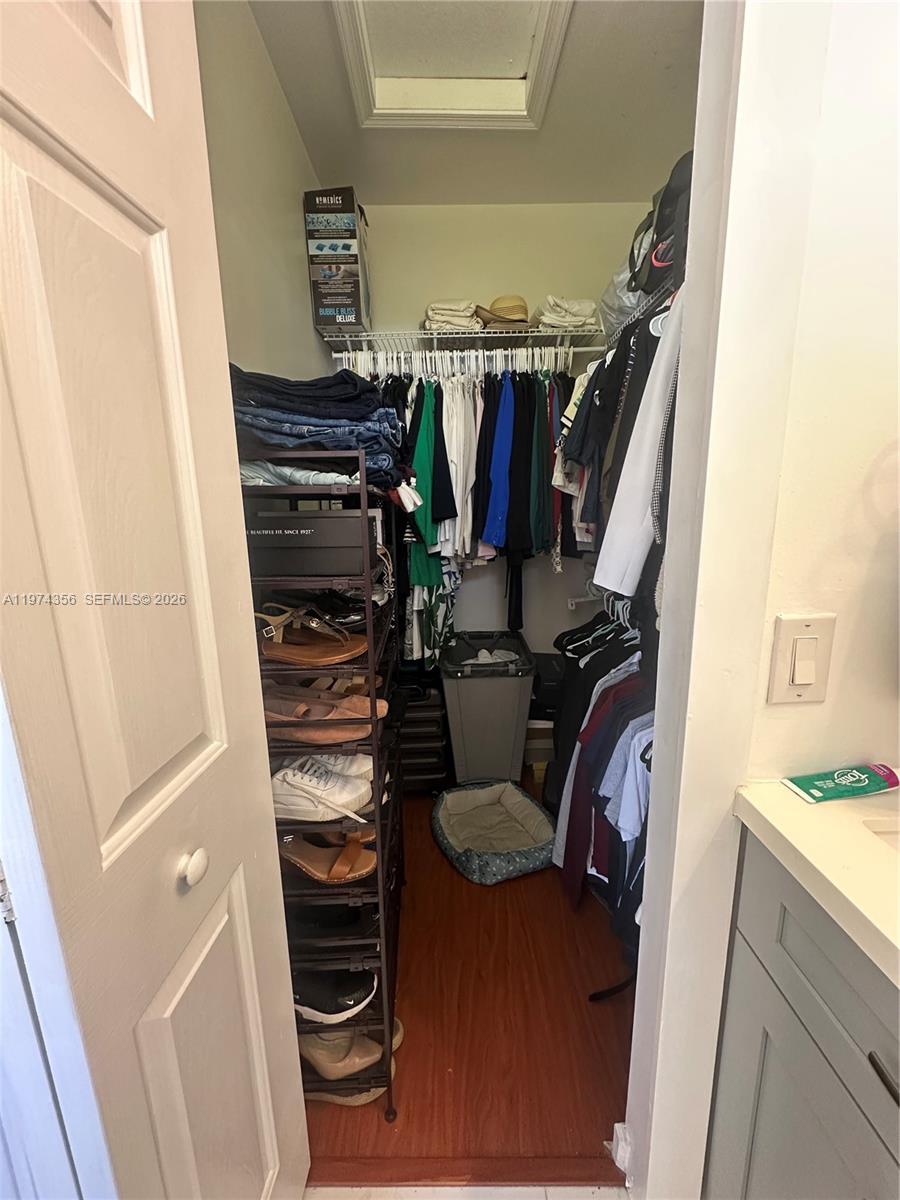 VILLAS AT NAUTICA THREE C - Residential