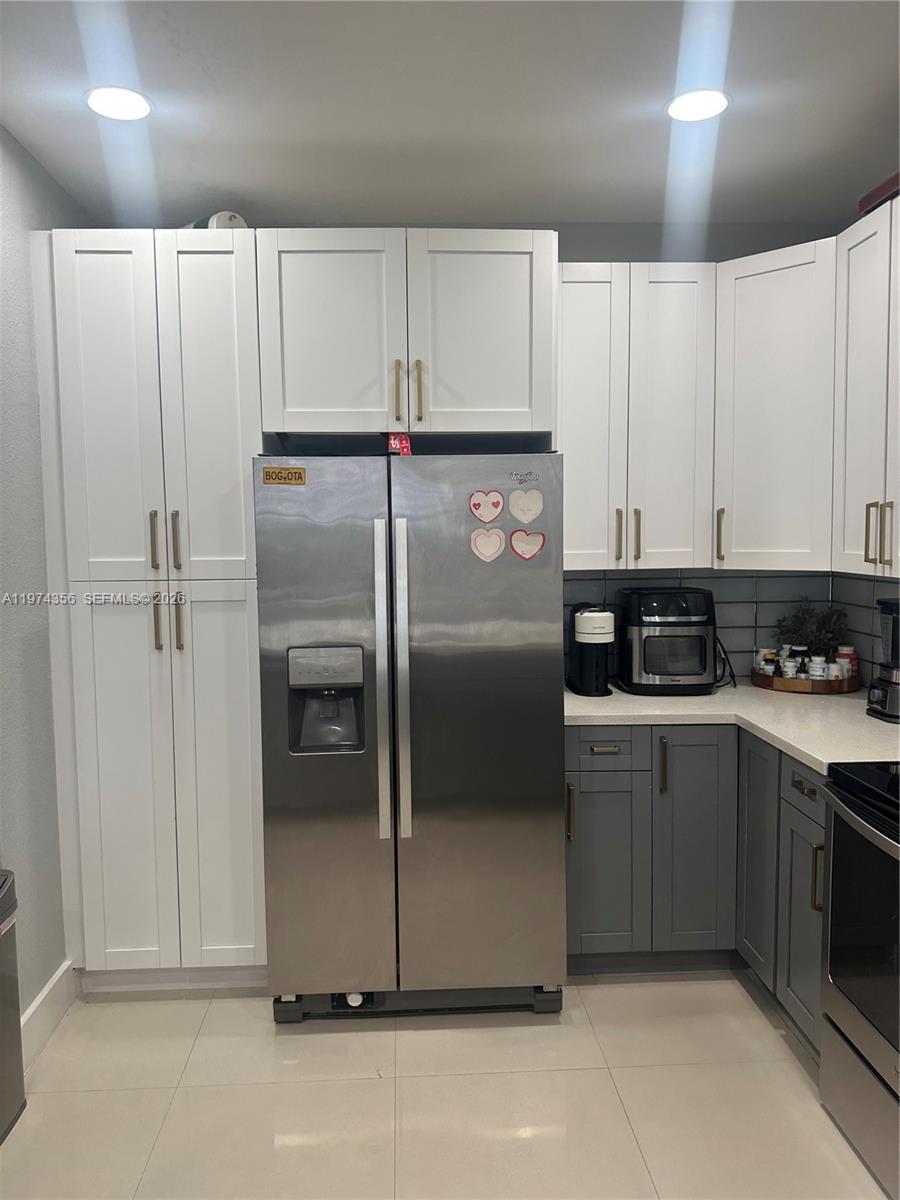 VILLAS AT NAUTICA THREE C - Residential