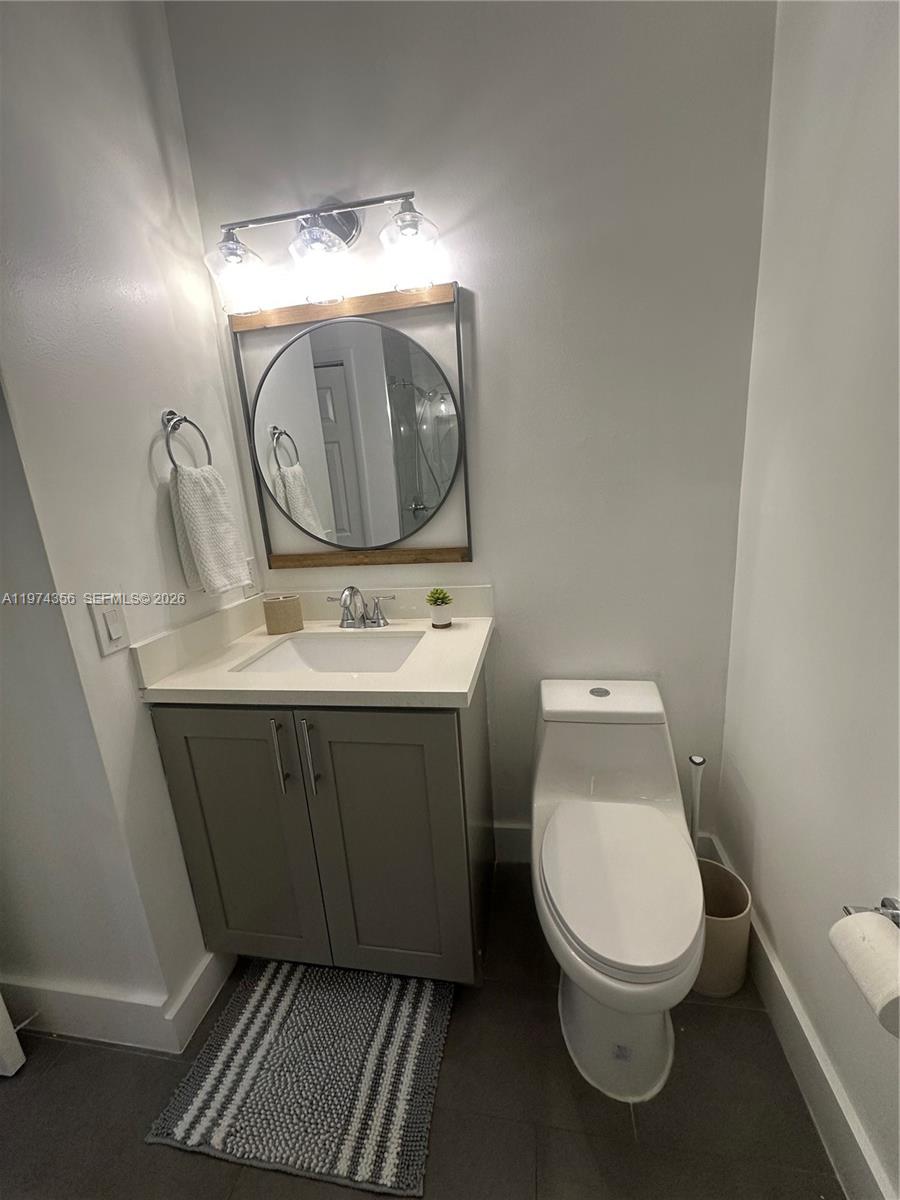 VILLAS AT NAUTICA THREE C - Residential