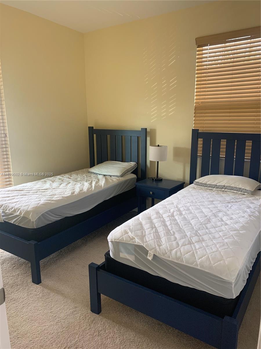 MEADOW PINES - Residential Lease