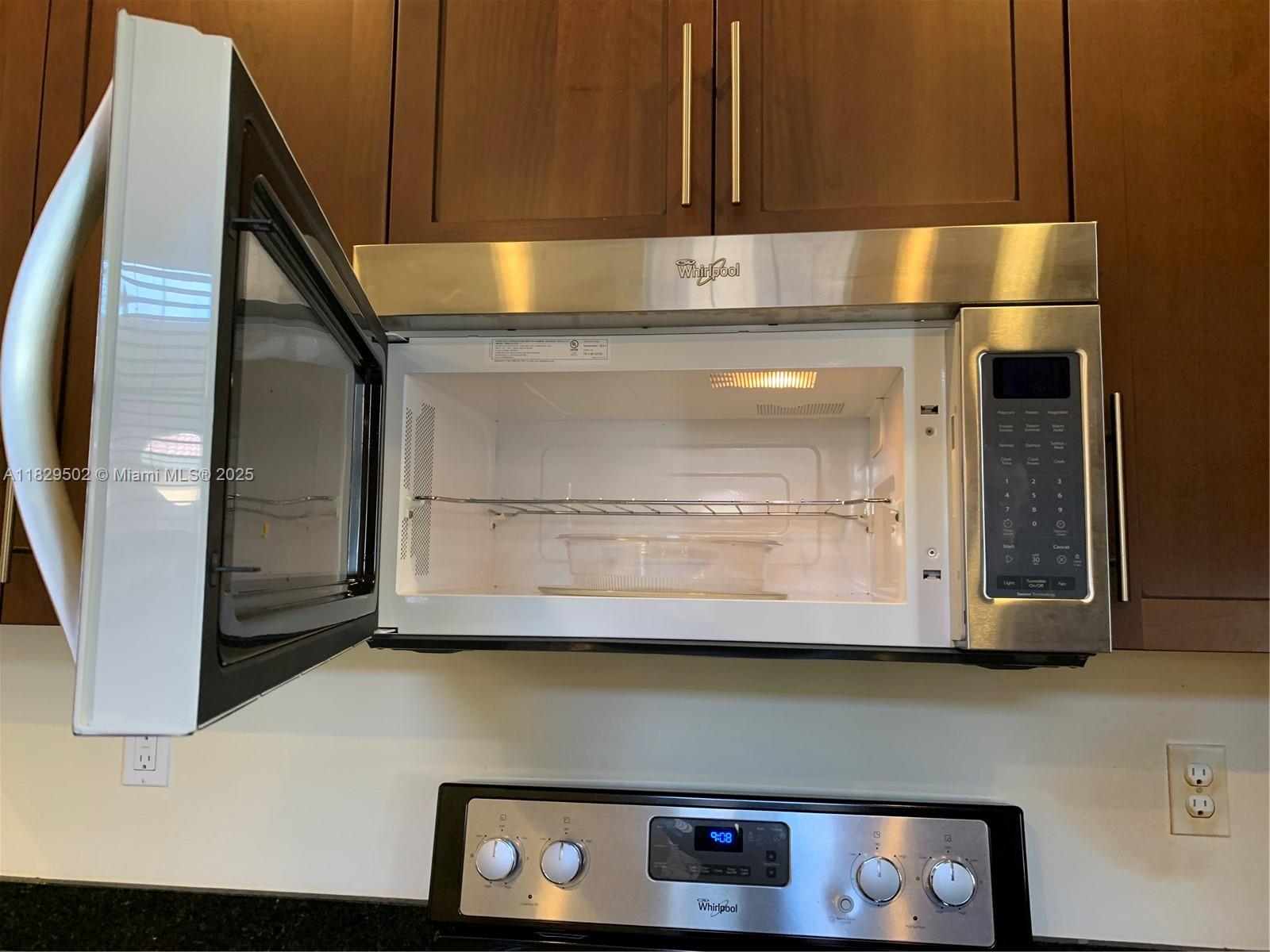 MEADOW PINES - Residential Lease