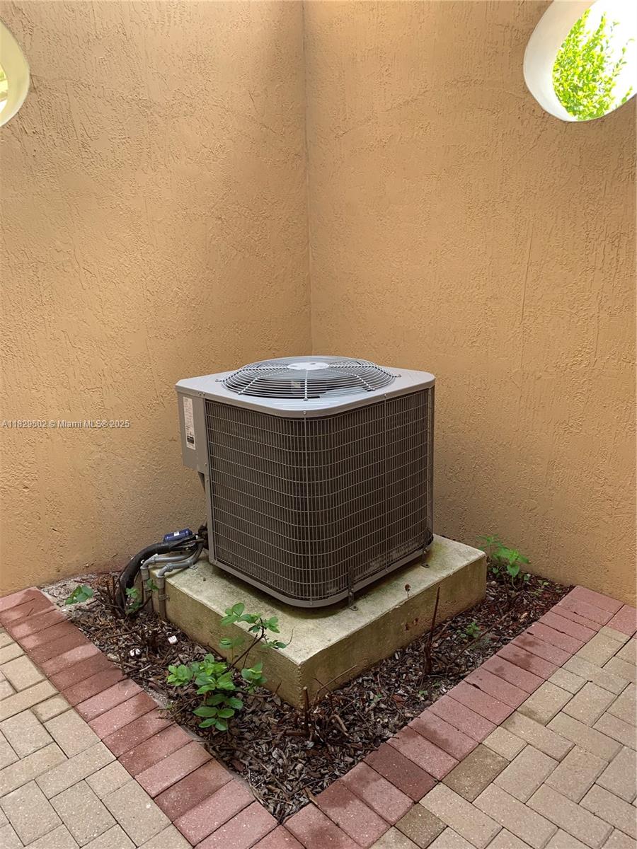 MEADOW PINES - Residential Lease