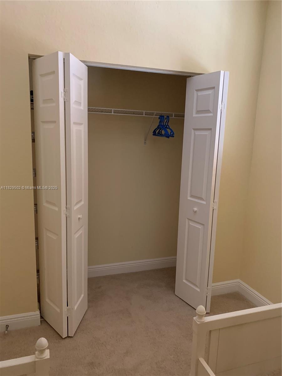 MEADOW PINES - Residential Lease