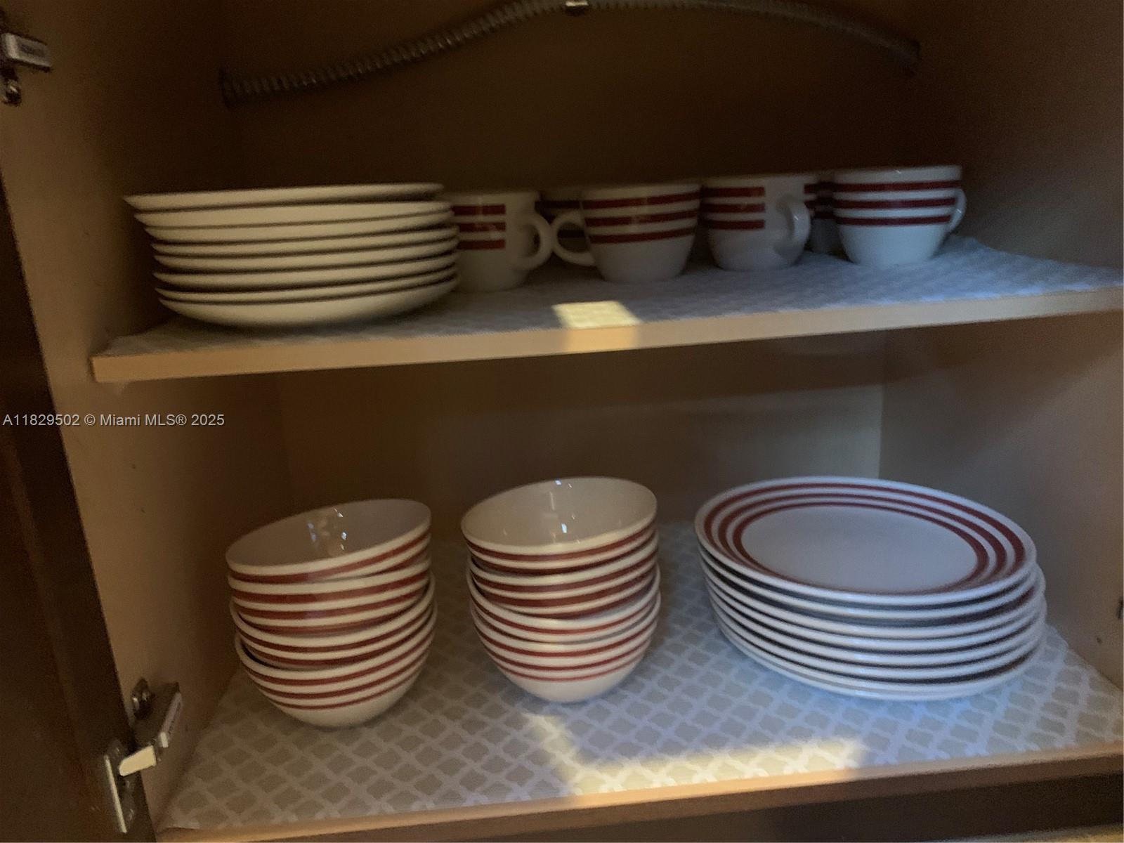 MEADOW PINES - Residential Lease