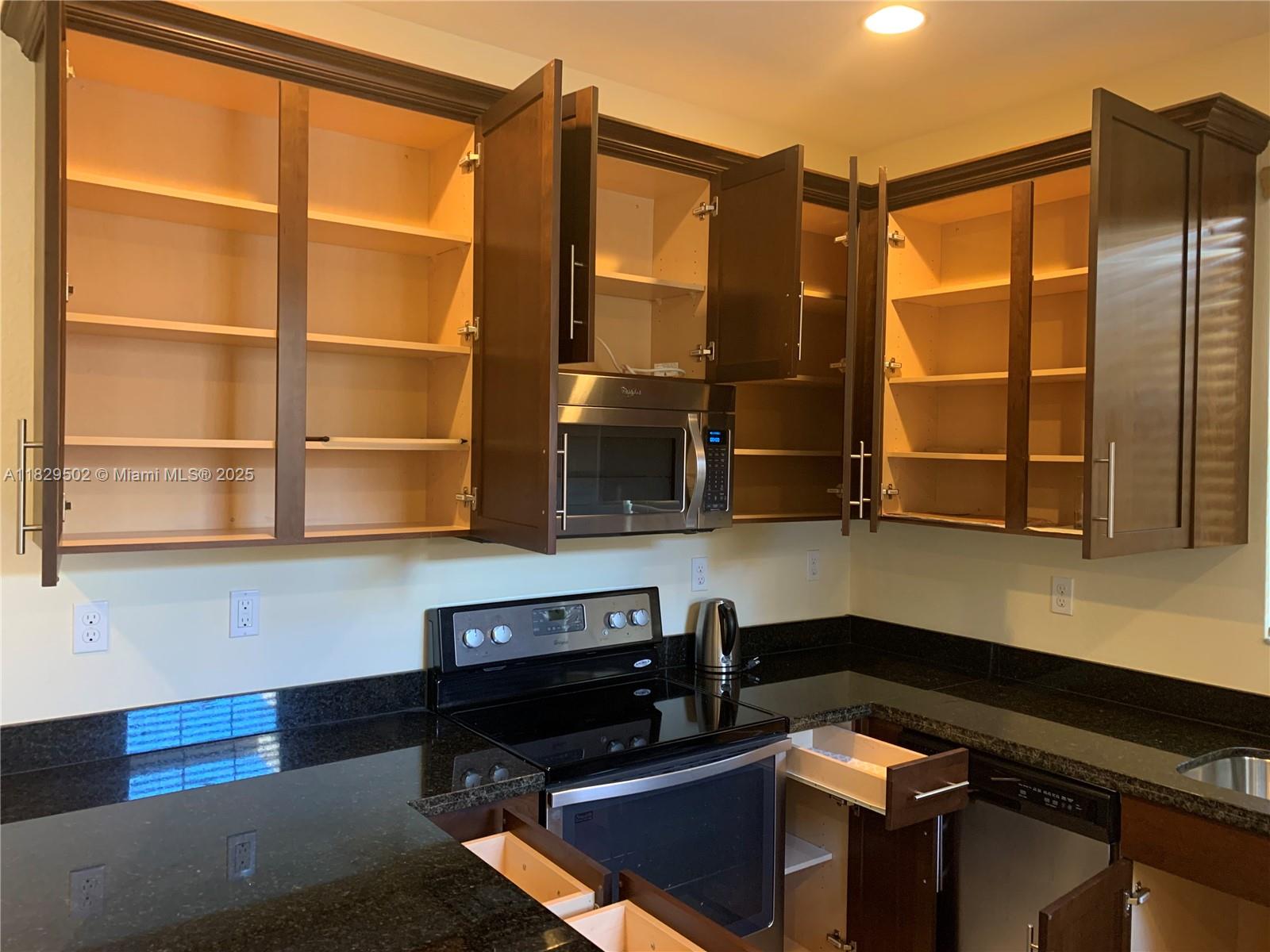 MEADOW PINES - Residential Lease