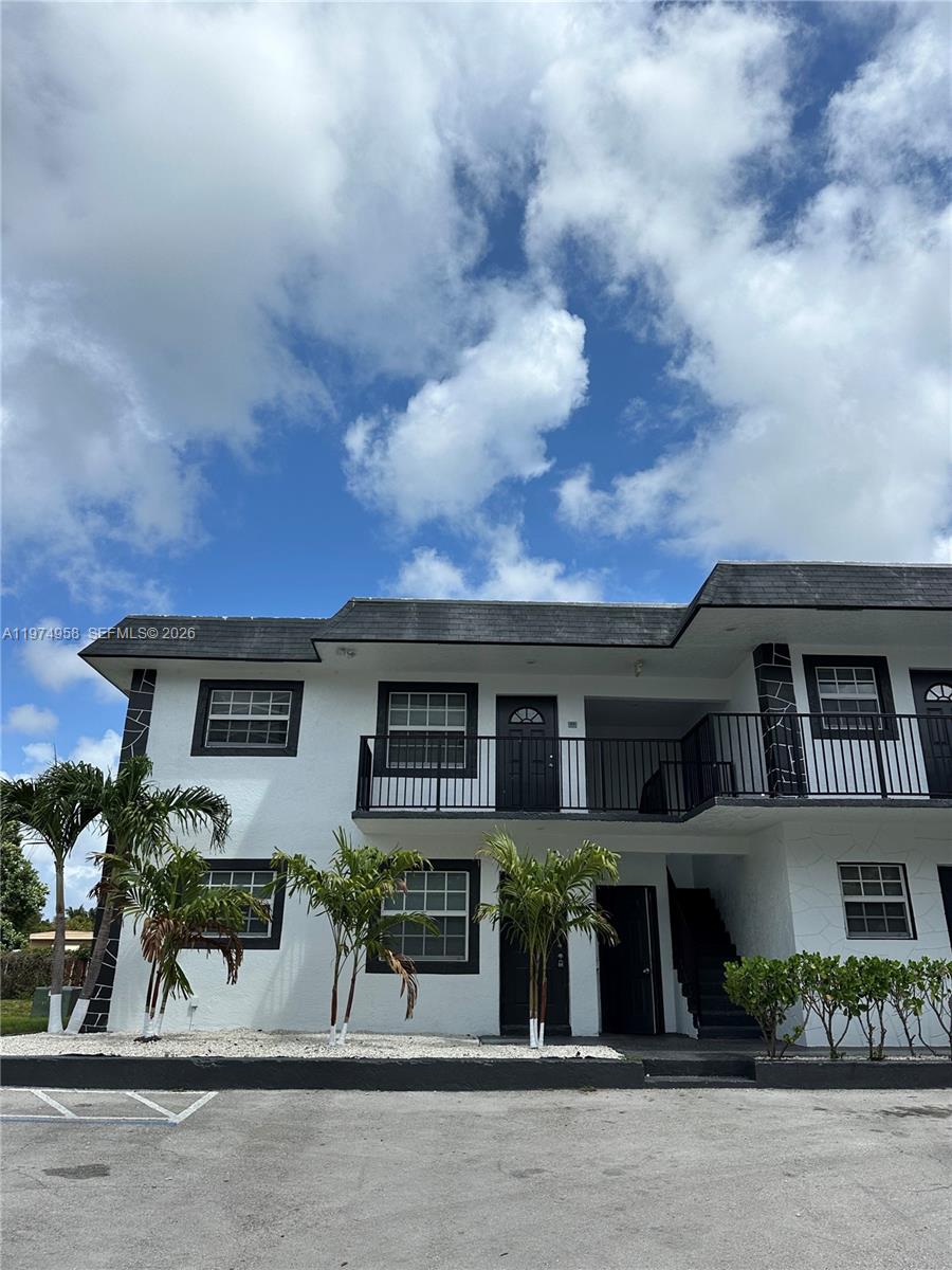 PLAYLAND VILLAGE SEC 3 - Residential Lease