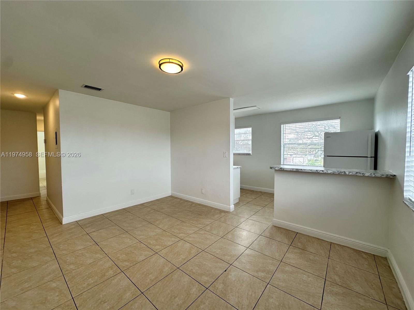 PLAYLAND VILLAGE SEC 3 - Residential Lease