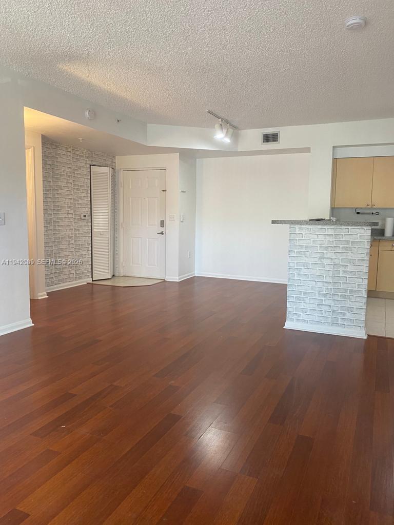 EL-AD NOB HILL CONDO - Residential