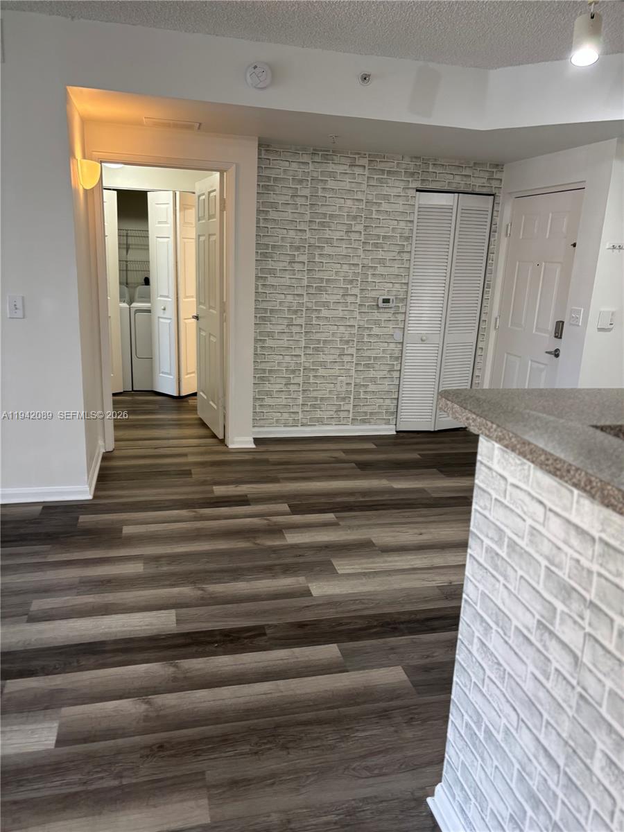 EL-AD NOB HILL CONDO - Residential