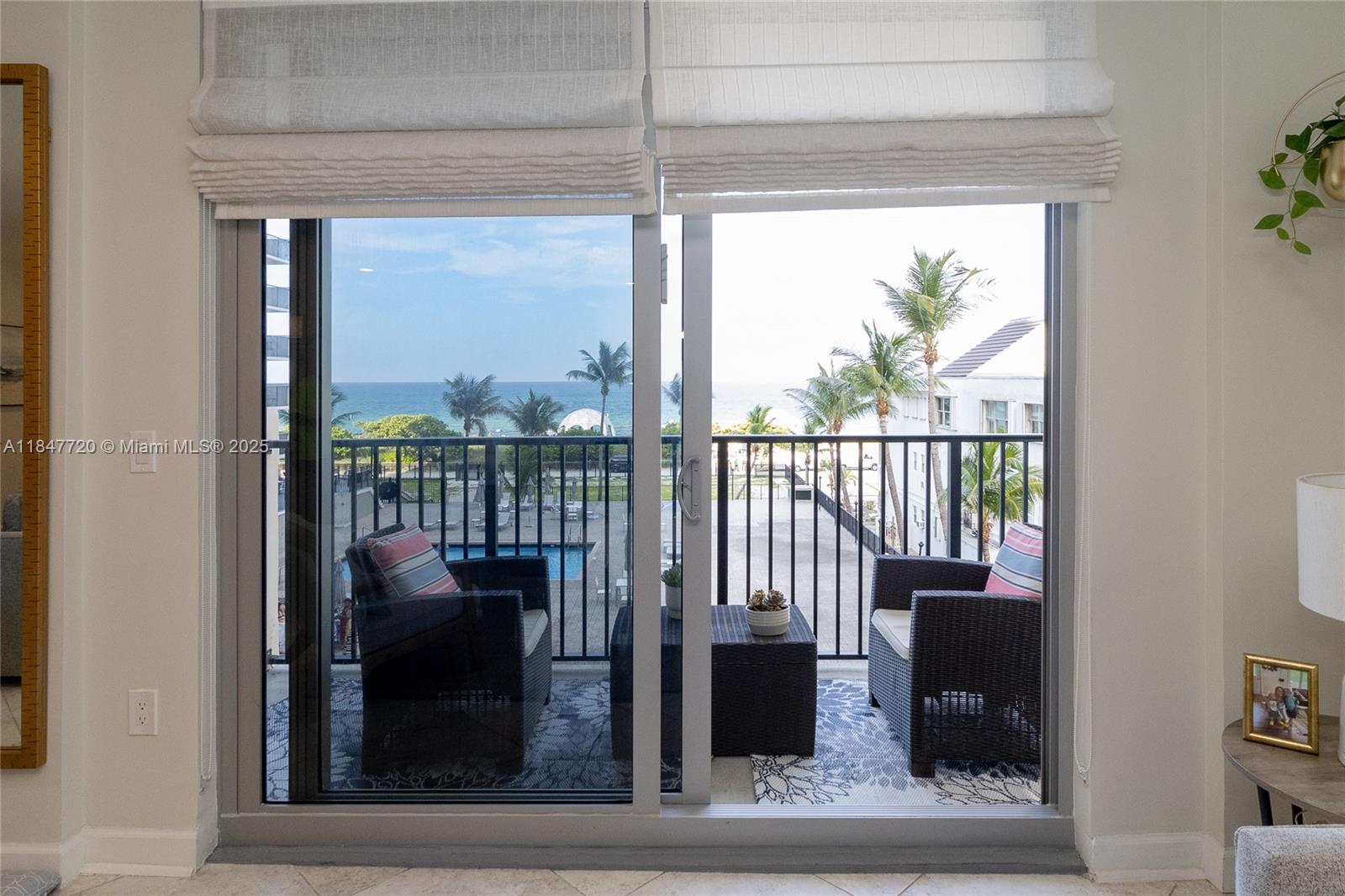 MANATEE CONDO - Residential