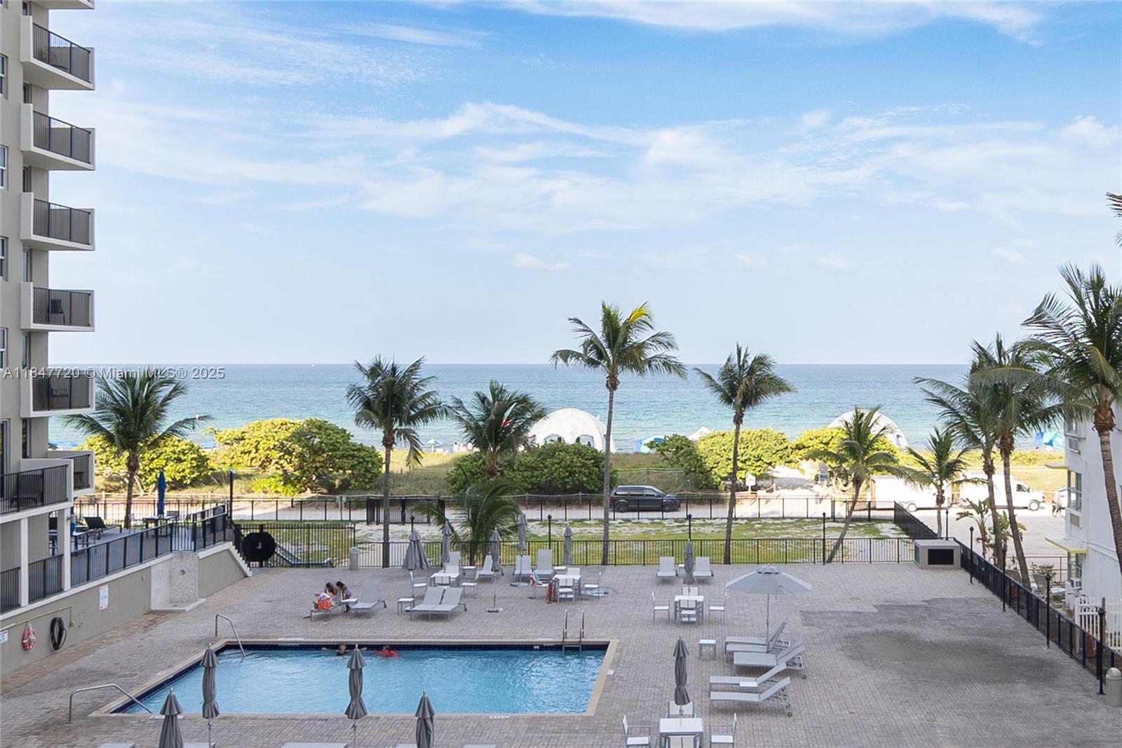 9273 Collins Ave 312