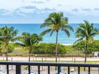 9273 Collins Ave 312