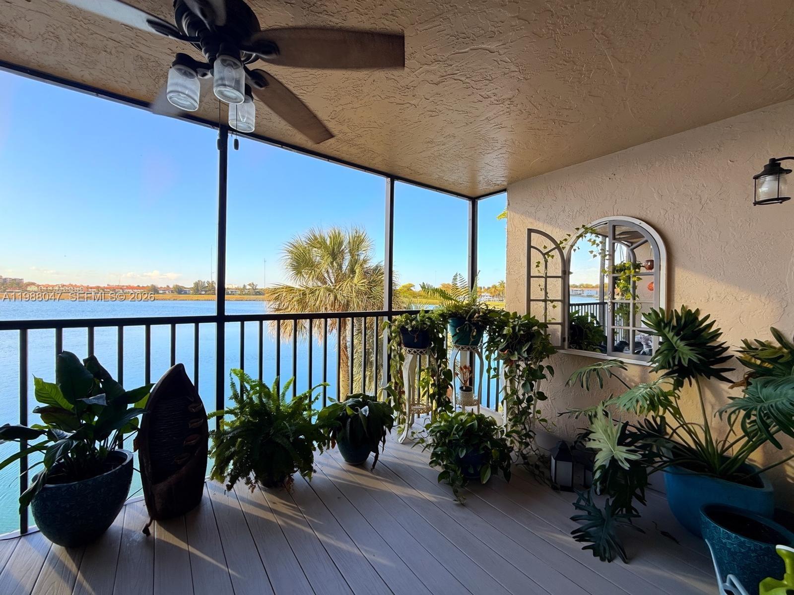 SUMMERTREE VILG CALIF CL - Residential