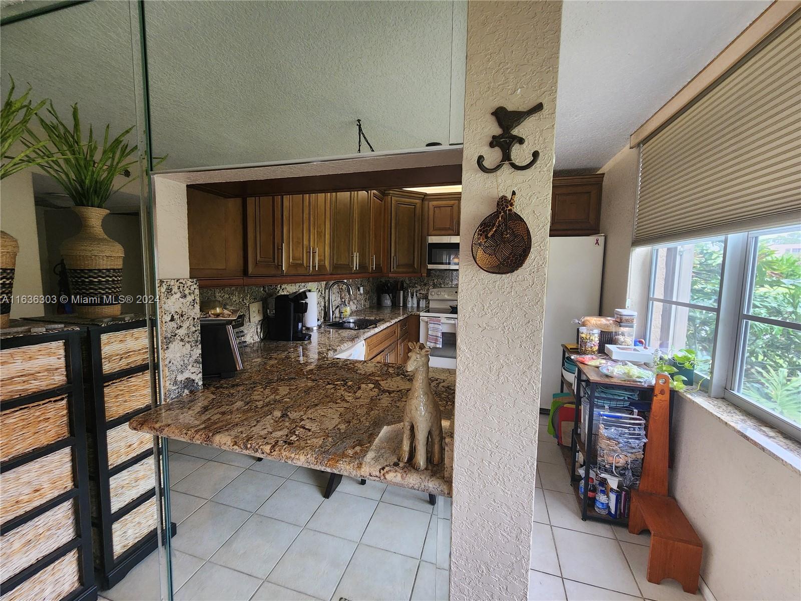LIVE OAK CONDO TWELVE - Residential
