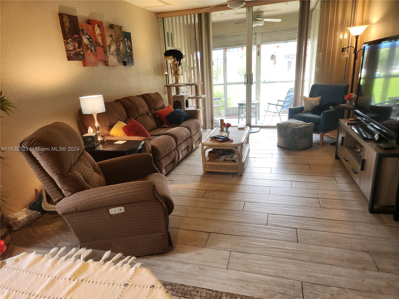 LIVE OAK CONDO TWELVE - Residential