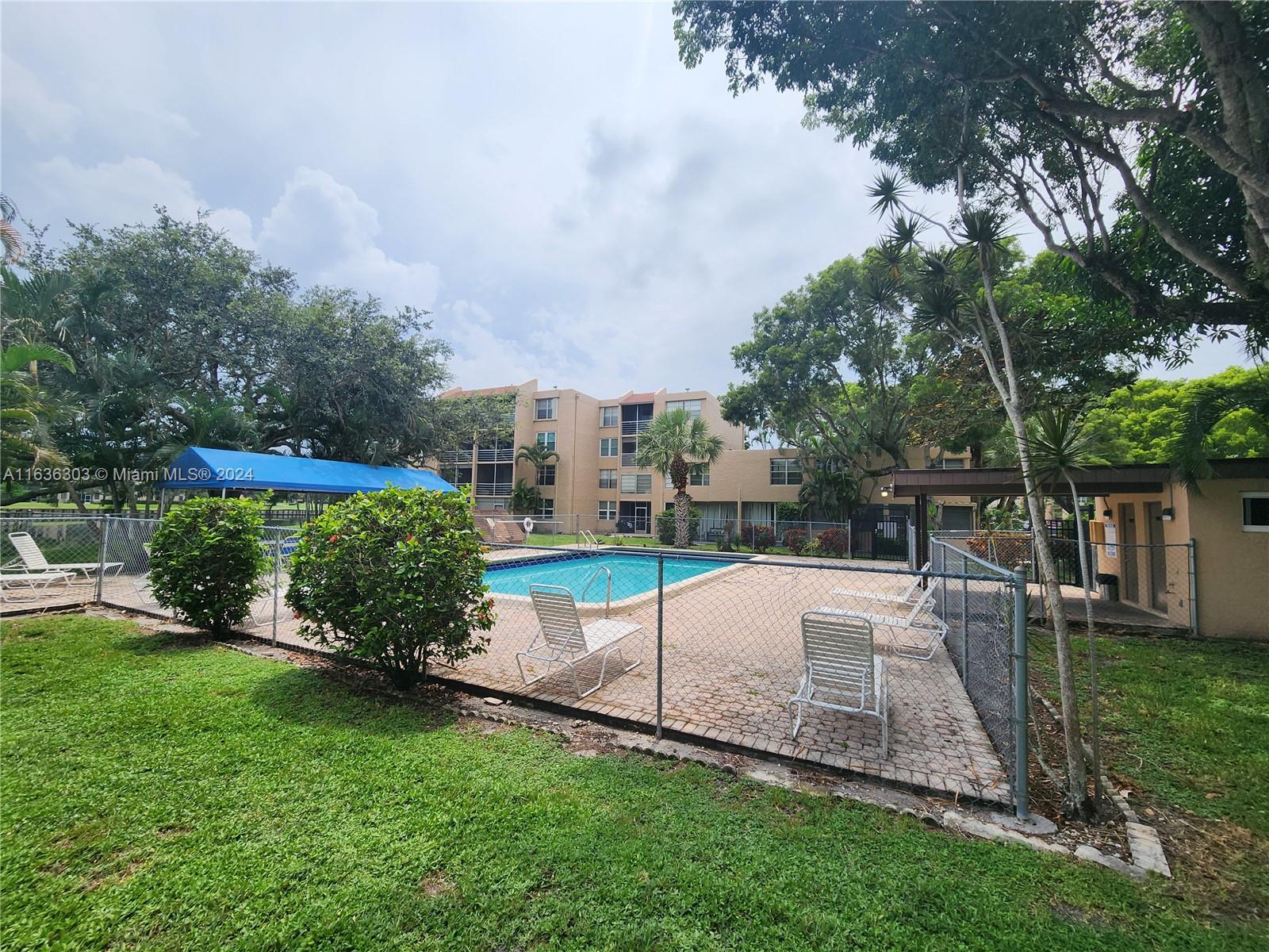 LIVE OAK CONDO TWELVE - Residential