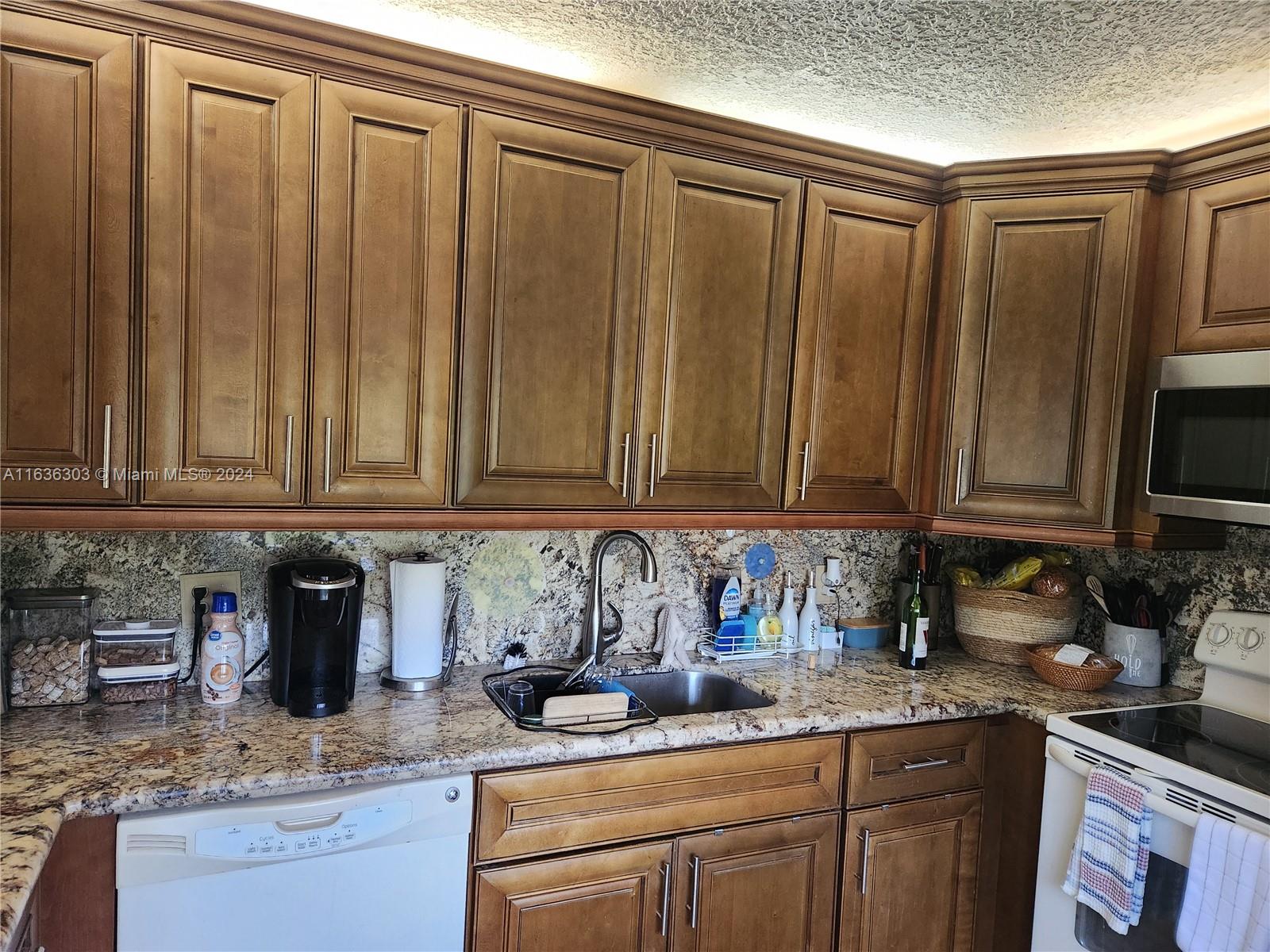 LIVE OAK CONDO TWELVE - Residential