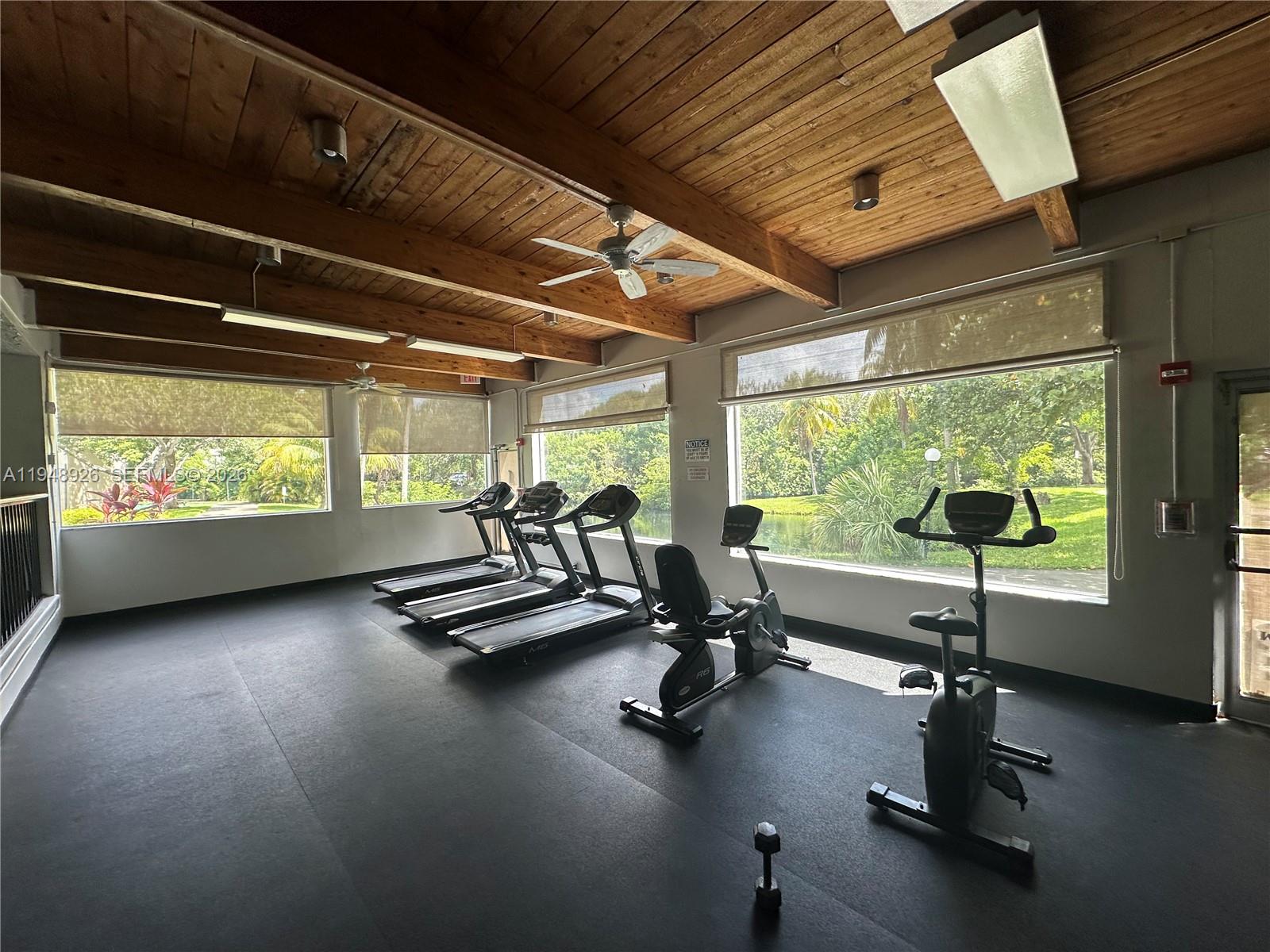 OMEGA CONDO NO 8 - Residential