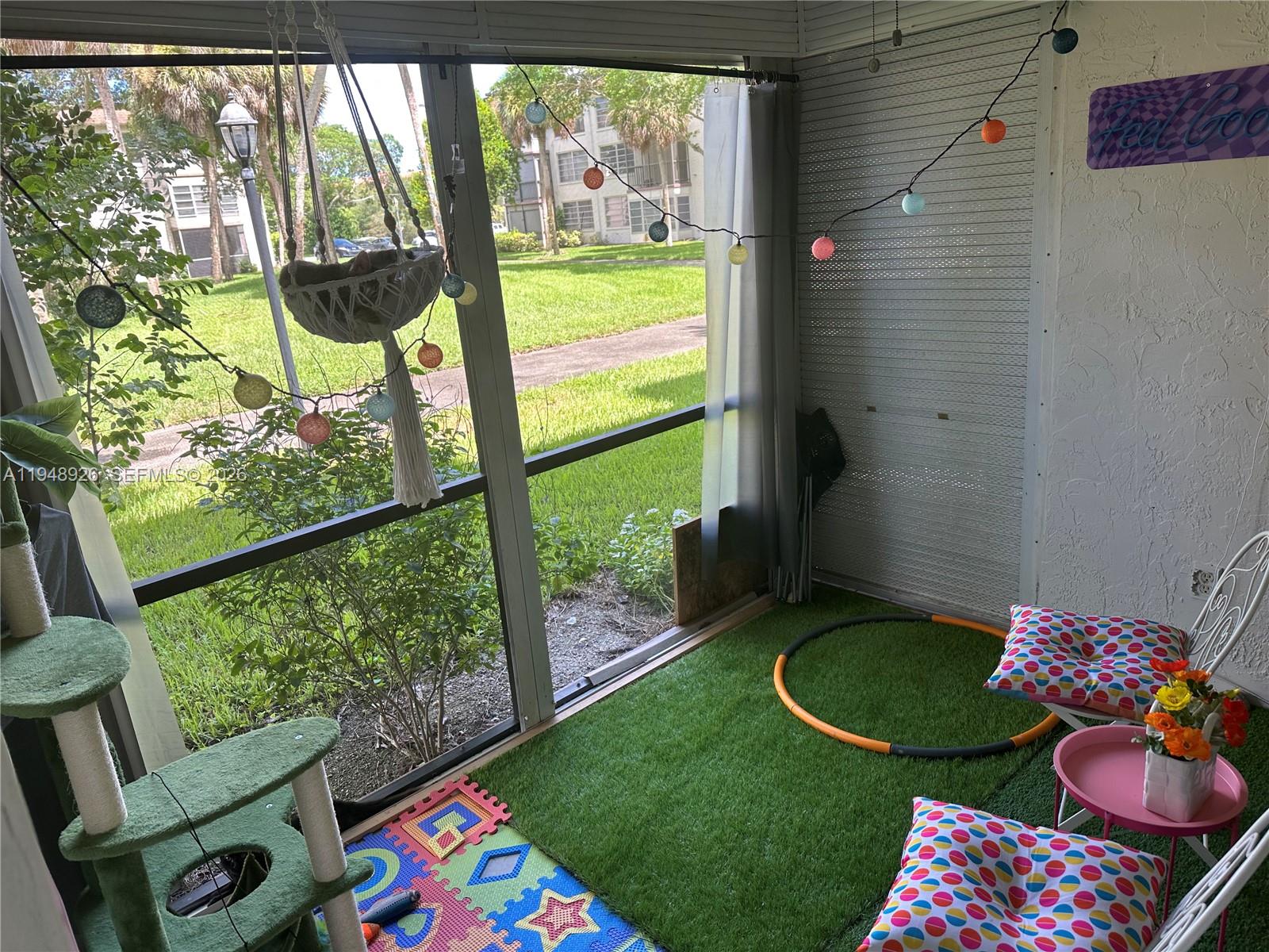 OMEGA CONDO NO 8 - Residential