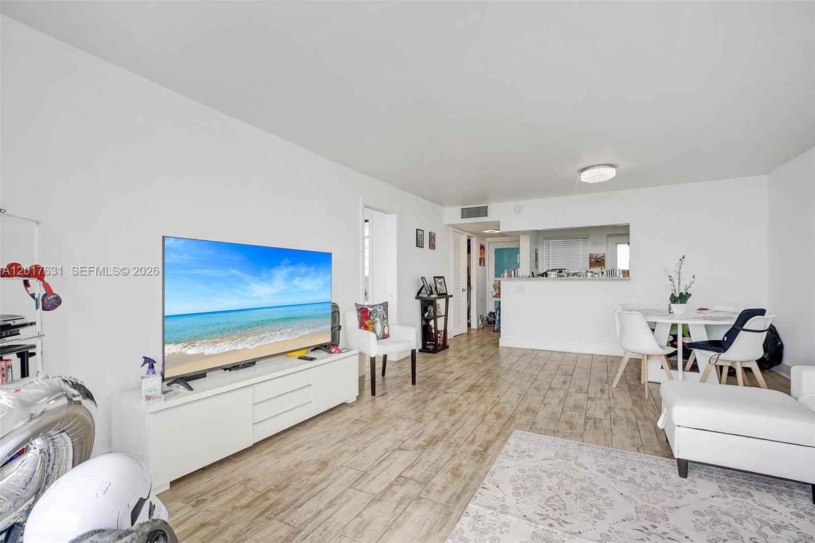 BYRON GARDENS CONDO - Residential