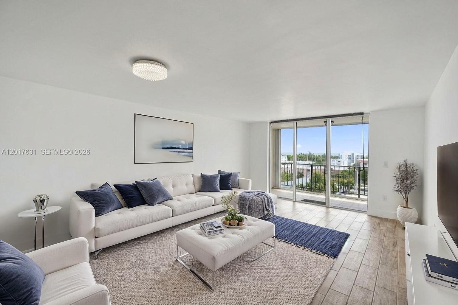 BYRON GARDENS CONDO - Residential