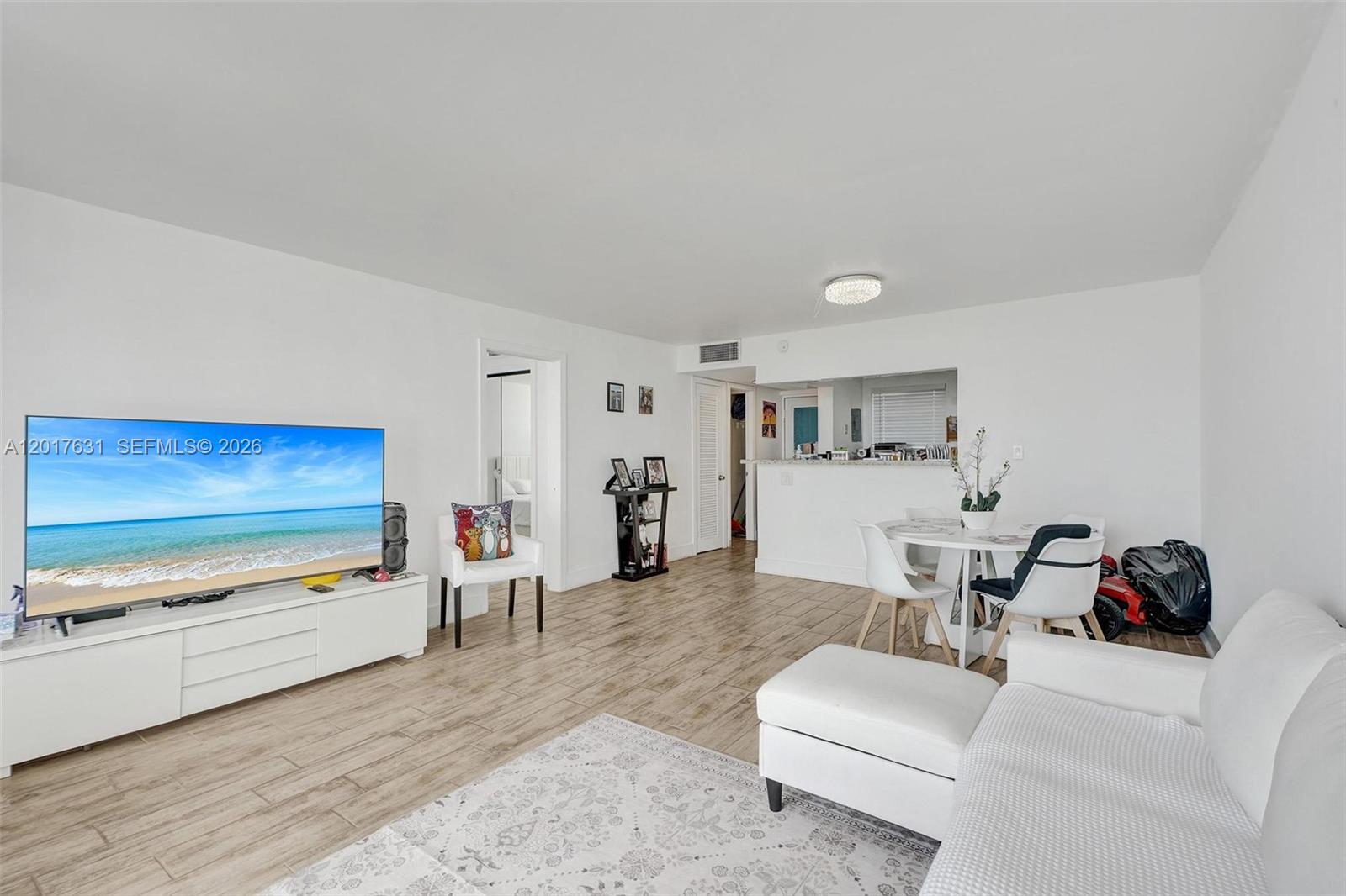 BYRON GARDENS CONDO - Residential