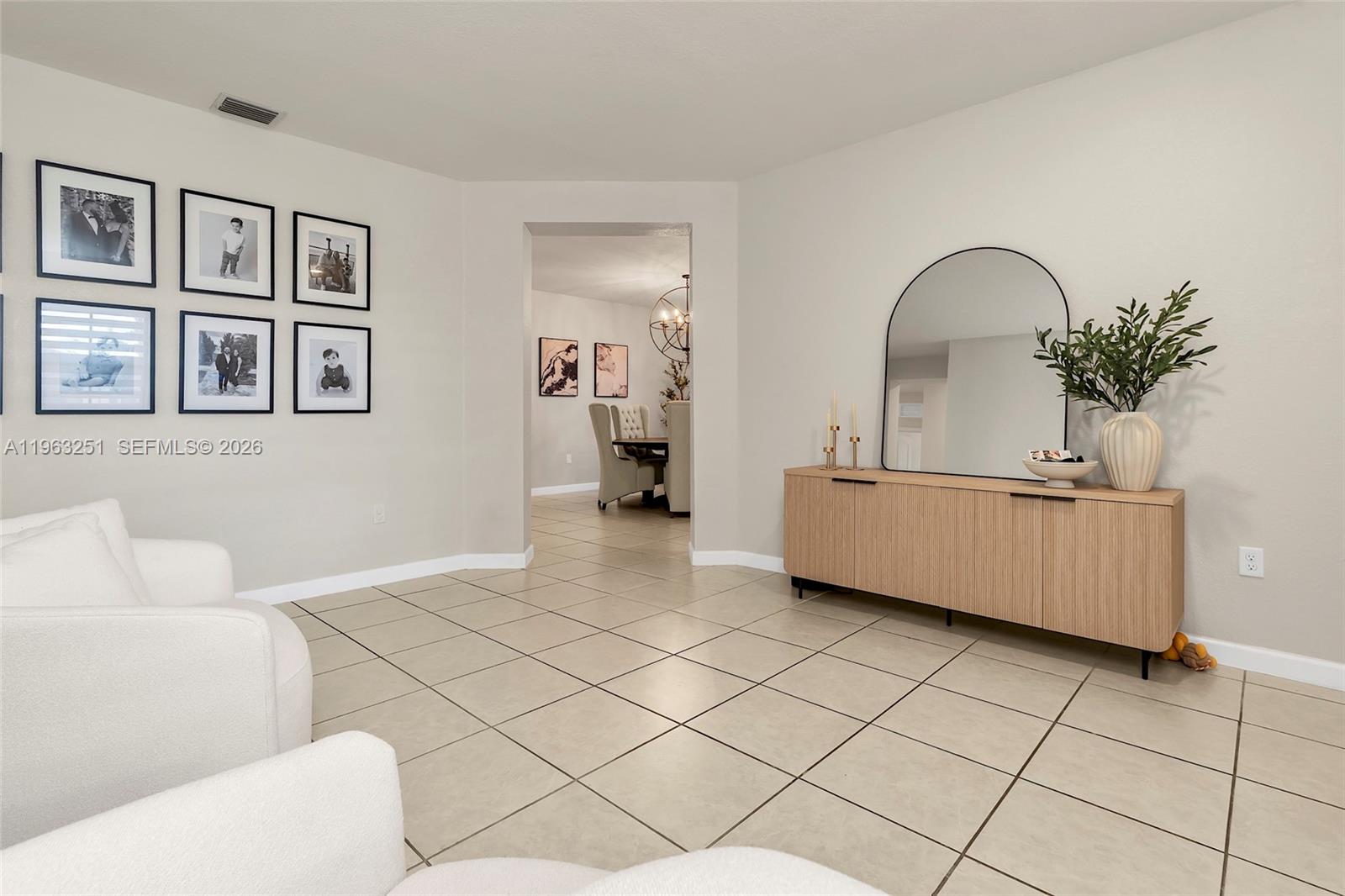 KINGMAN COMMONS - Residential