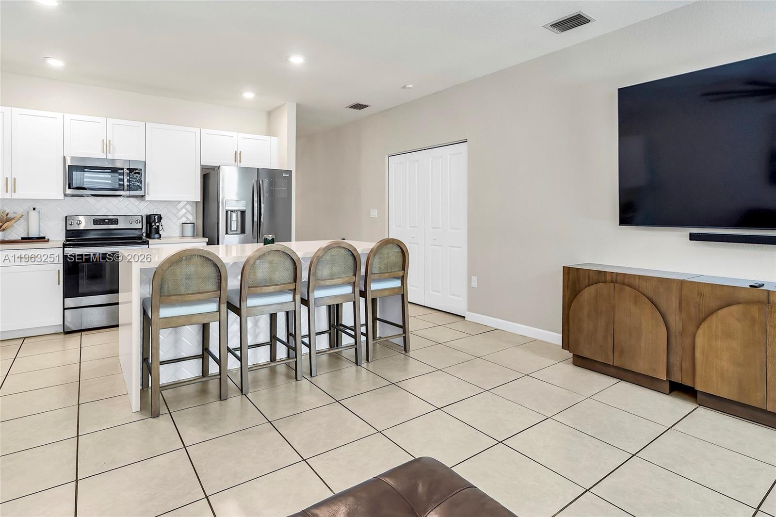 KINGMAN COMMONS - Residential