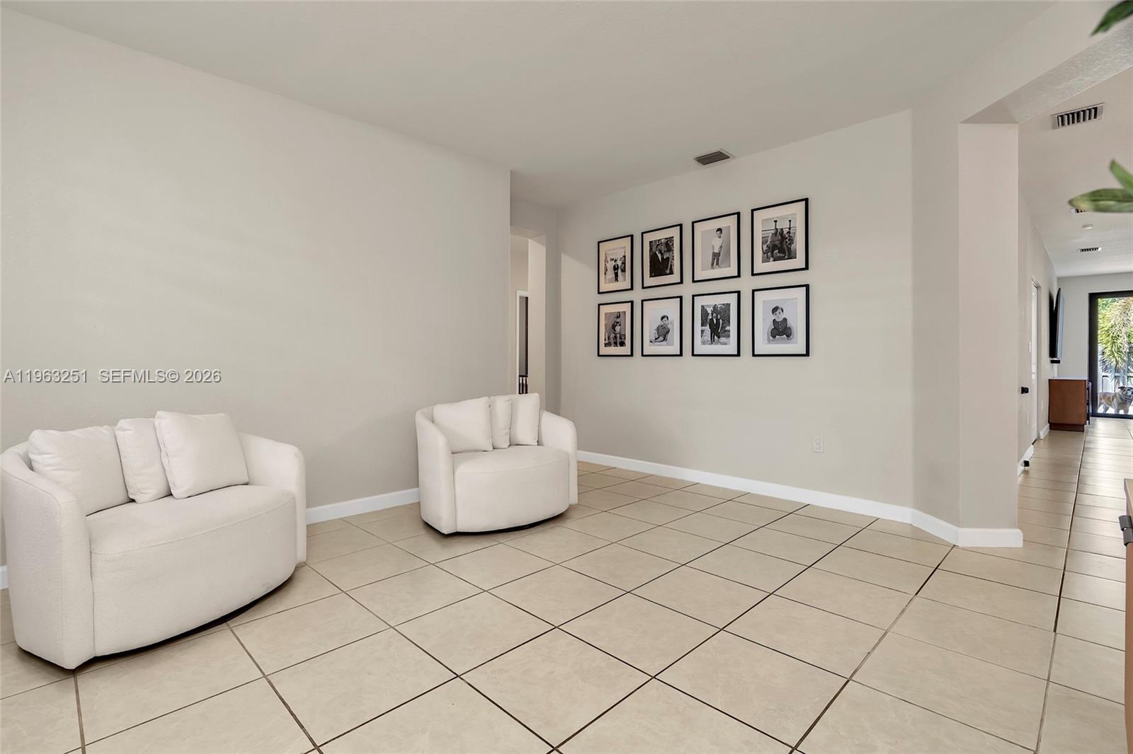 KINGMAN COMMONS - Residential