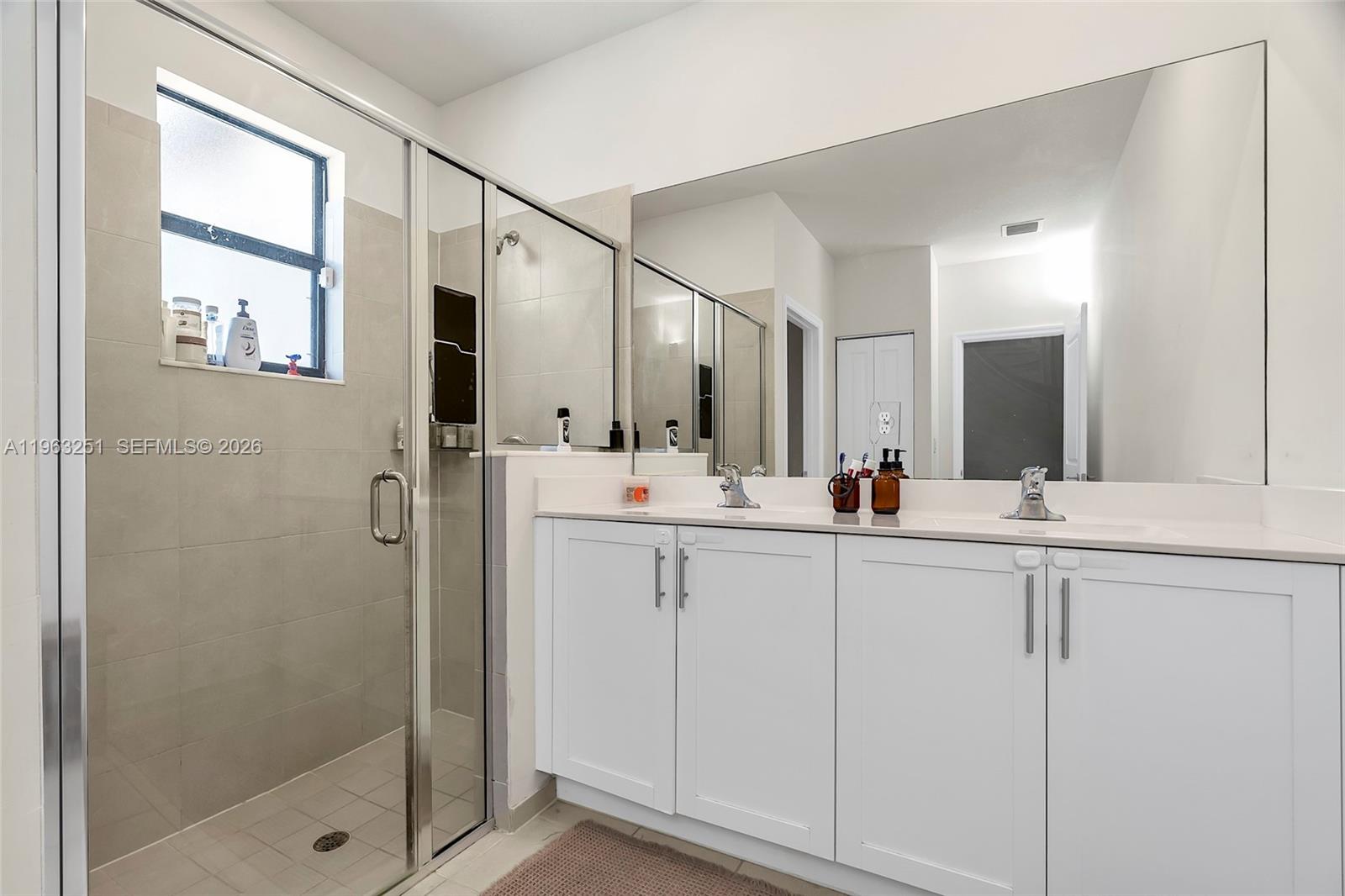 KINGMAN COMMONS - Residential