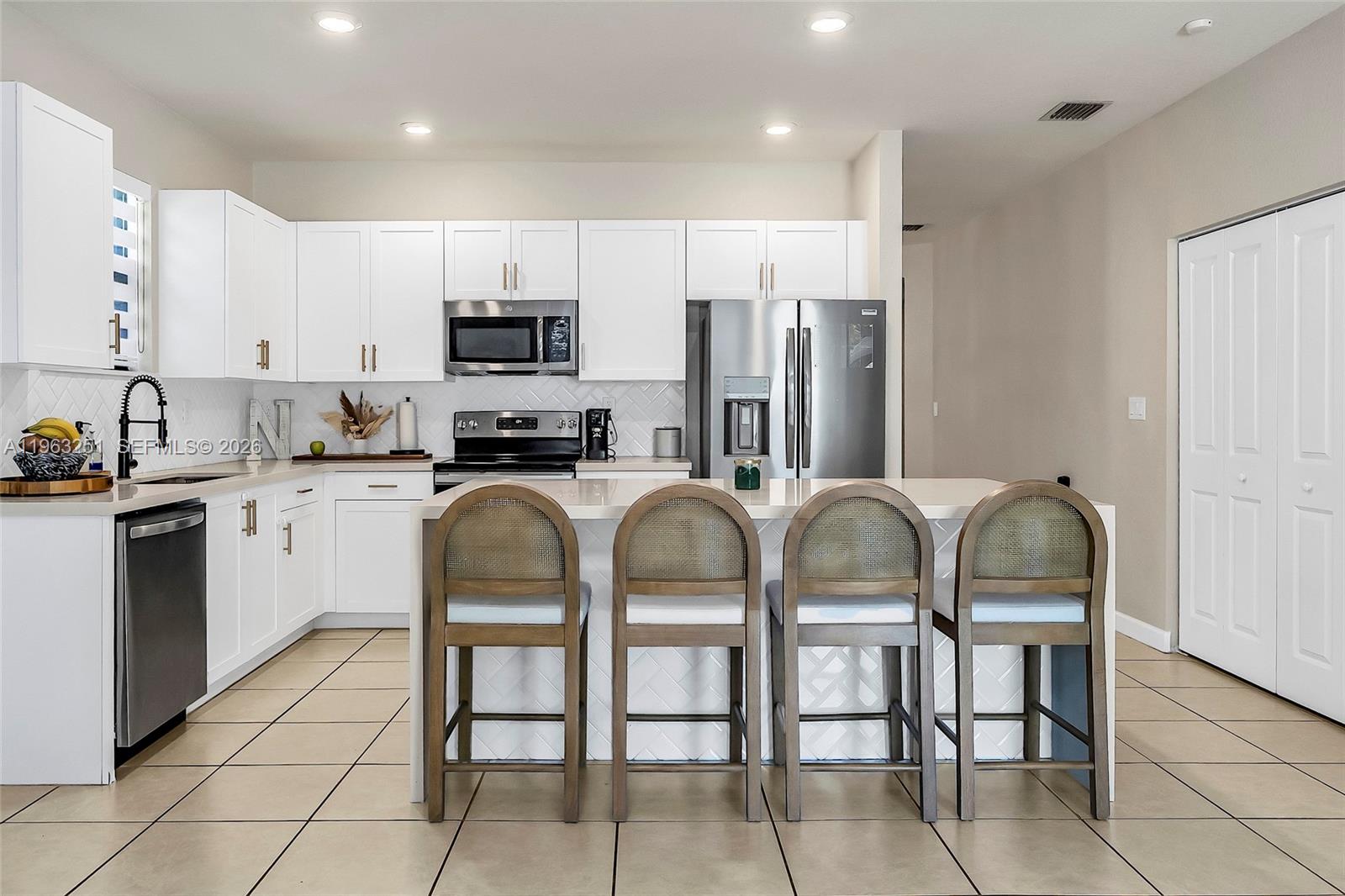 KINGMAN COMMONS - Residential