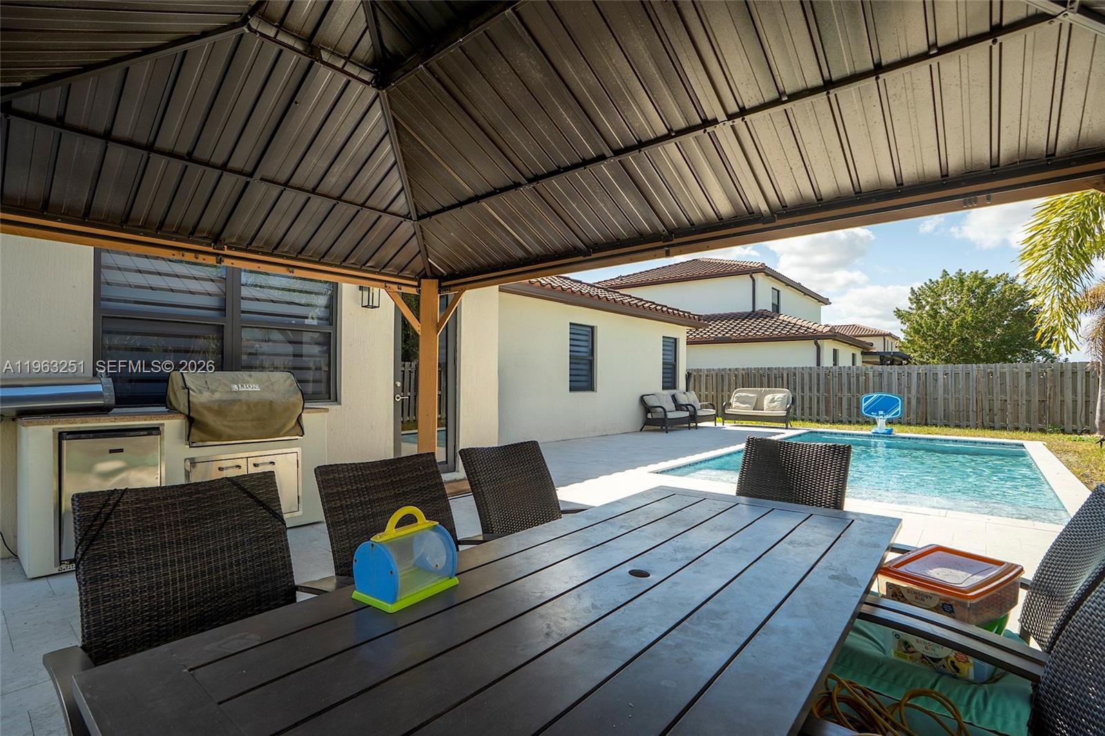 KINGMAN COMMONS - Residential