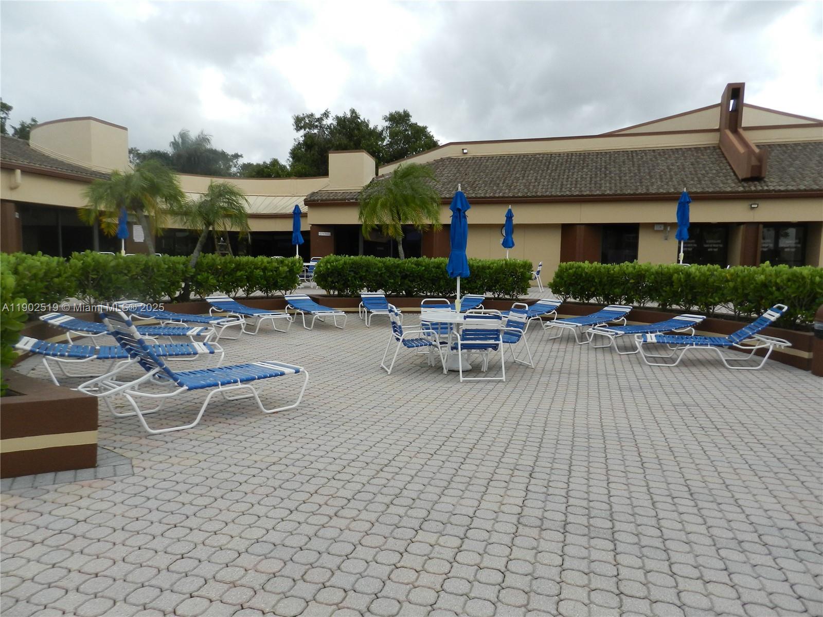 SUNRISE LAKES 137 CONDO - Residential