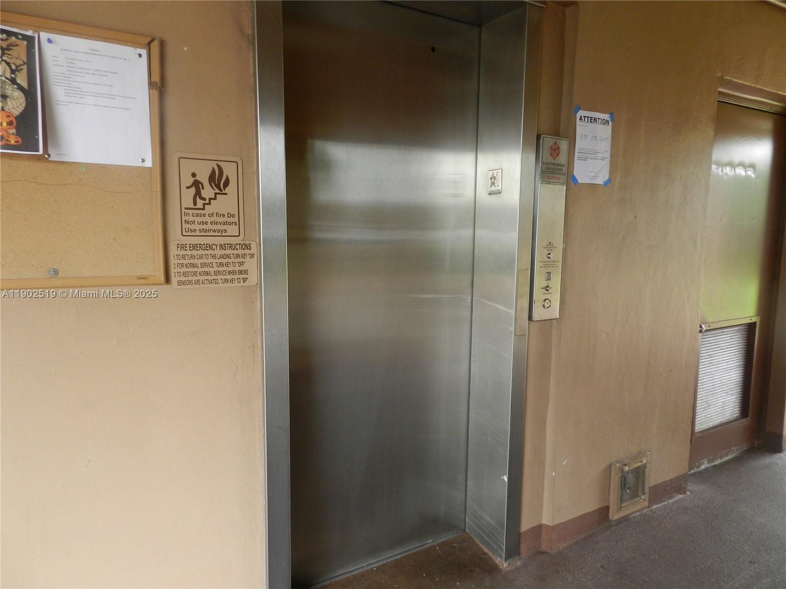 SUNRISE LAKES 137 CONDO - Residential