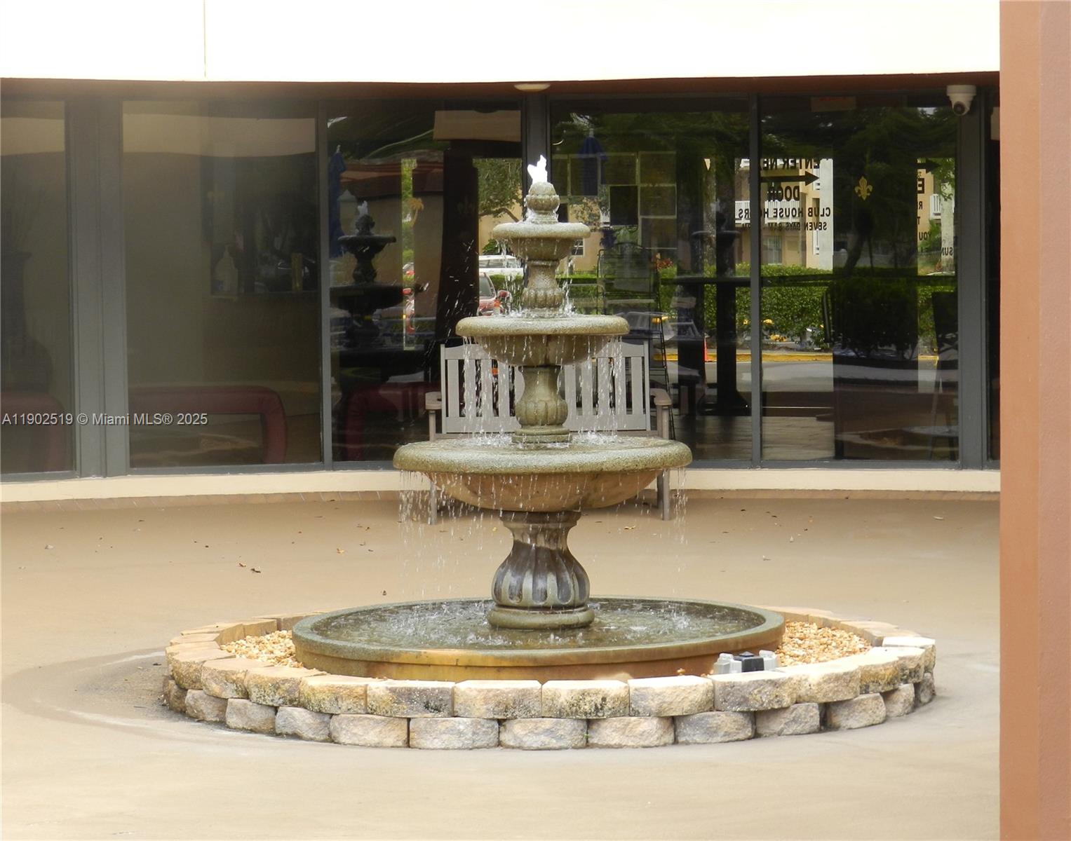 SUNRISE LAKES 137 CONDO - Residential