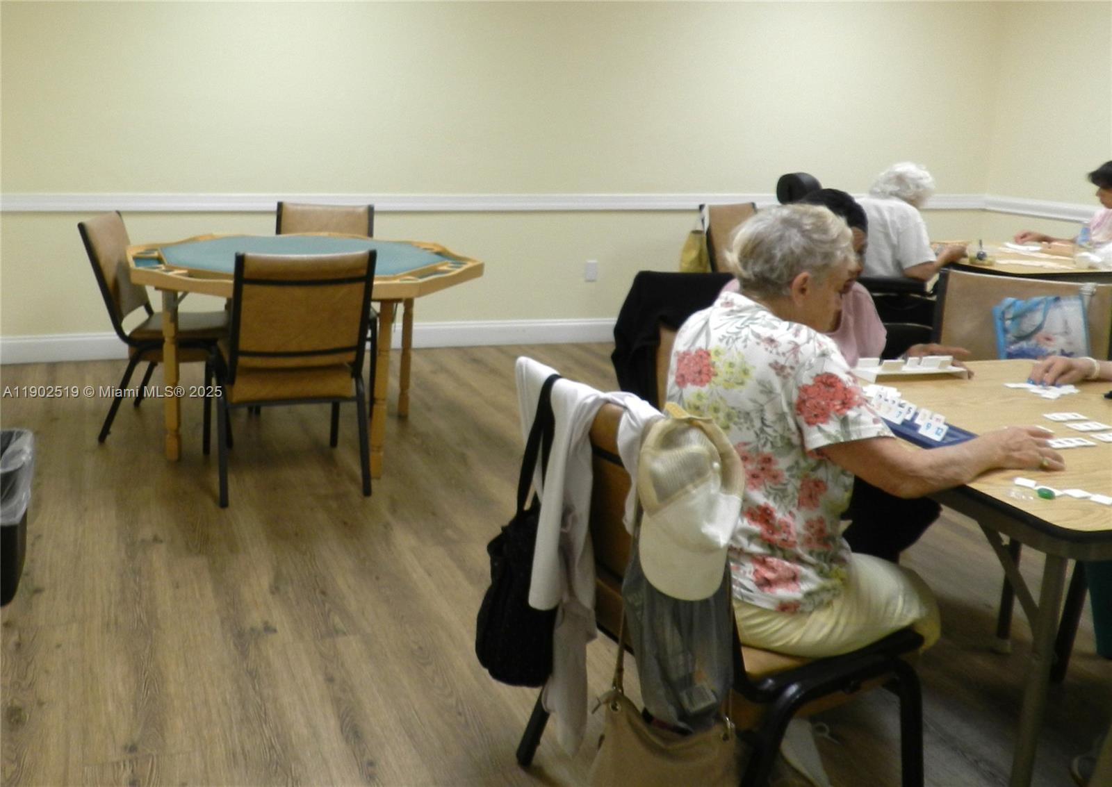 SUNRISE LAKES 137 CONDO - Residential