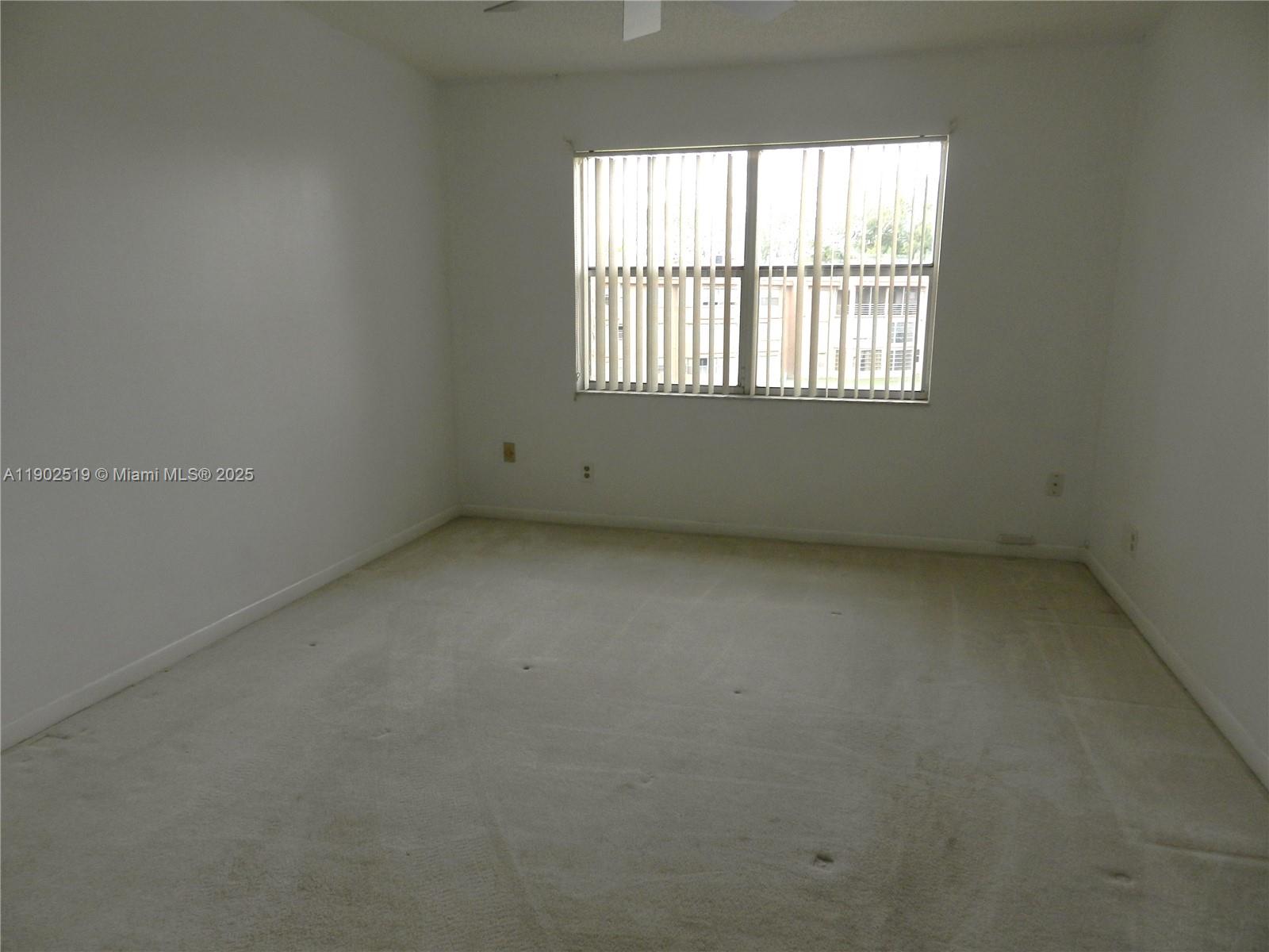 SUNRISE LAKES 137 CONDO - Residential