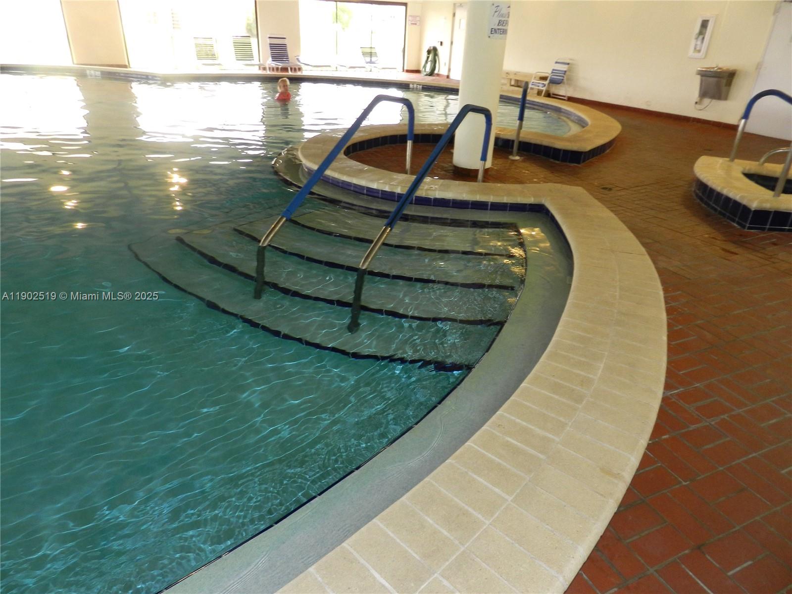 SUNRISE LAKES 137 CONDO - Residential