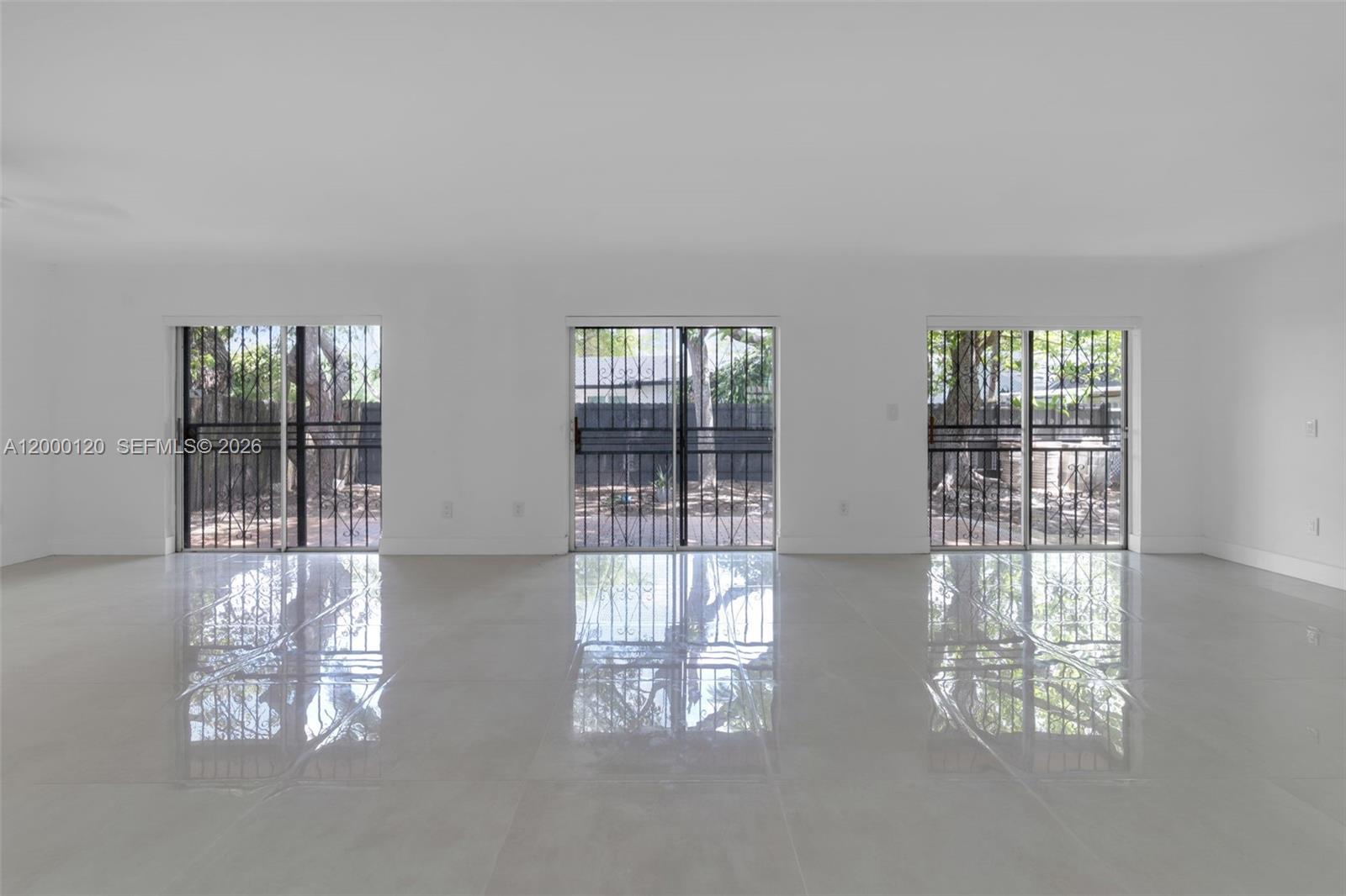 WINSTON PARK UNIT TWO - Residential Lease