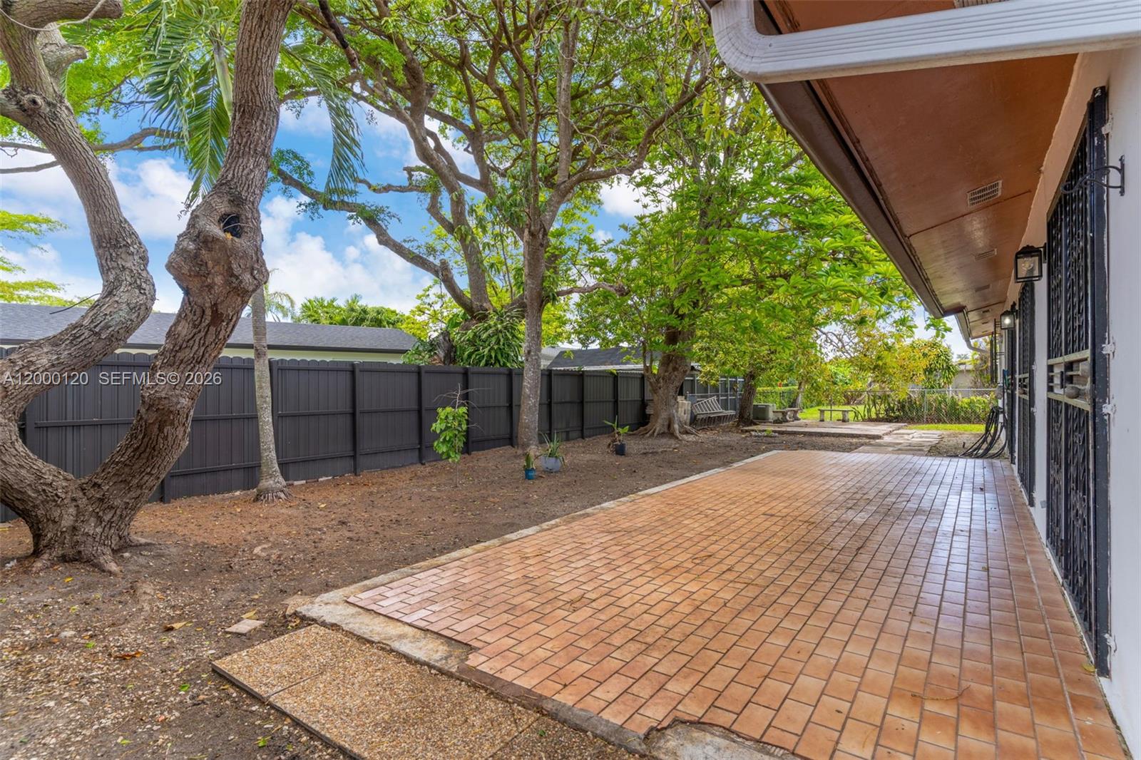 WINSTON PARK UNIT TWO - Residential Lease