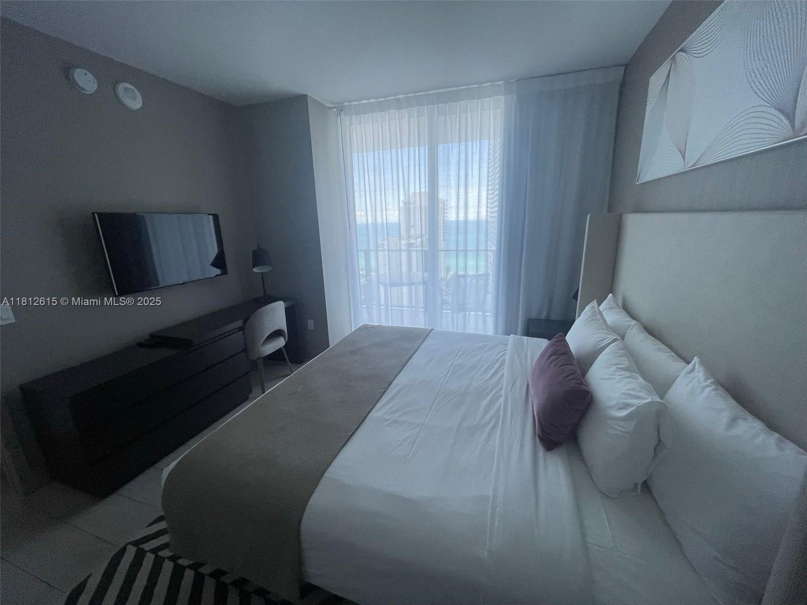 4010 SOUTH OCEAN CONDO - Residential