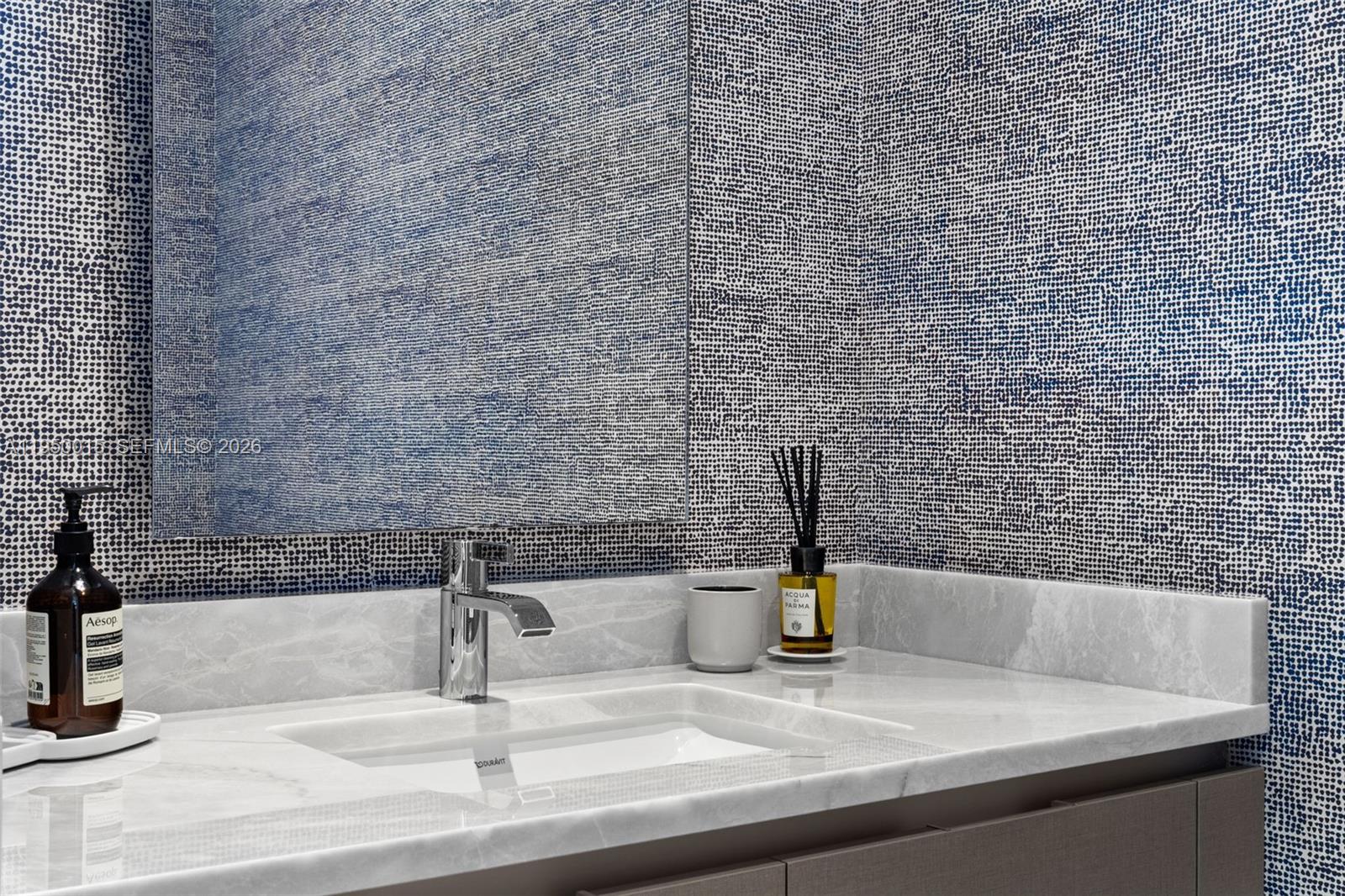 MUSE CONDO - Residential