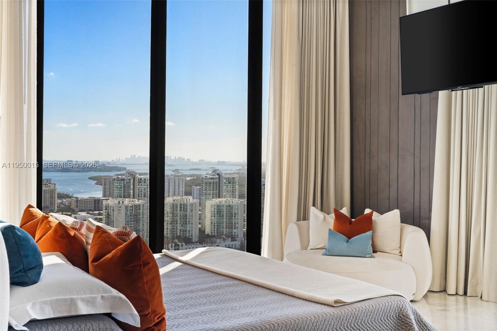 MUSE CONDO - Residential