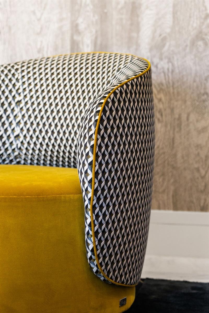 MUSE CONDO - Residential