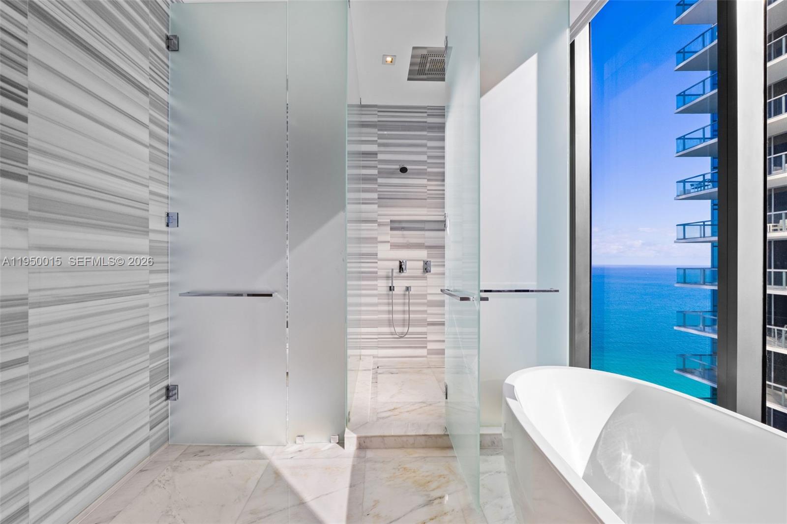 MUSE CONDO - Residential