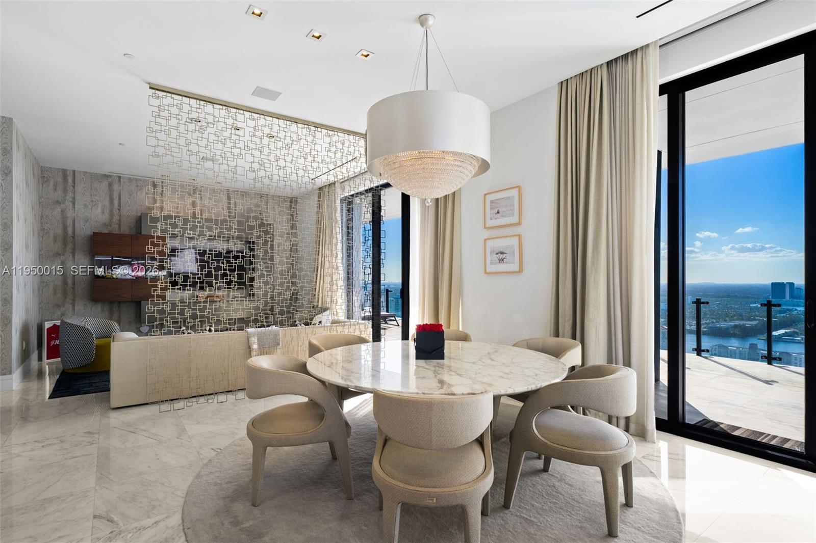 MUSE CONDO - Residential