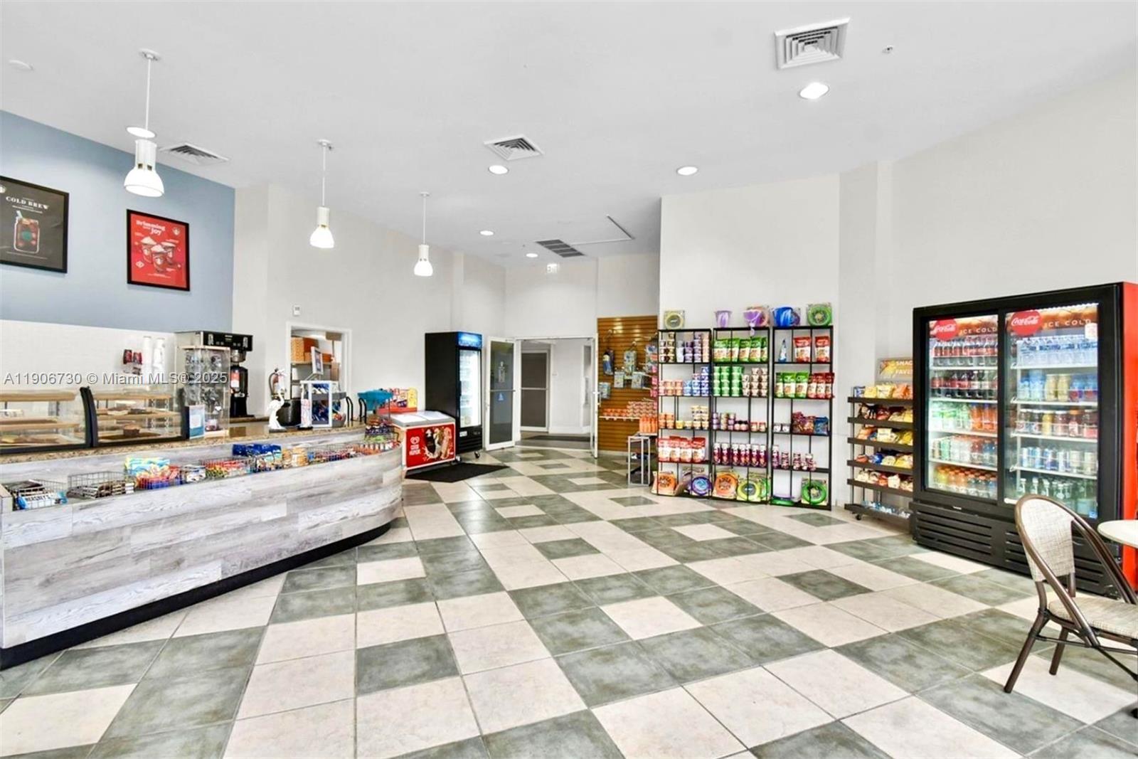 OCEAN POINT BEACH CLUB CO - Residential Lease