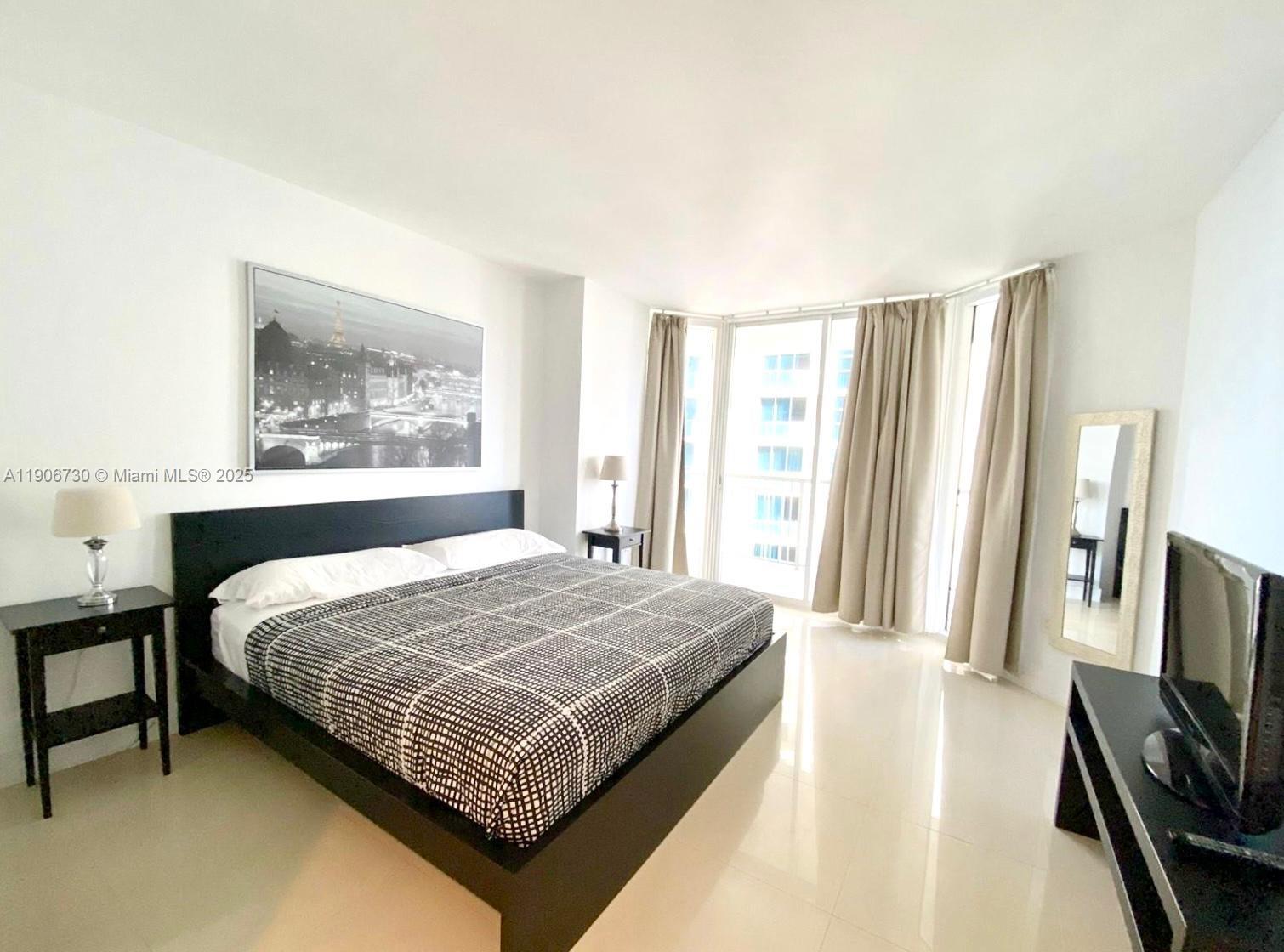 OCEAN POINT BEACH CLUB CO - Residential Lease