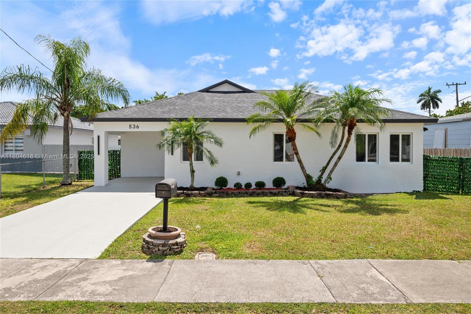 Property for Sale at 536 Nw 7th St, Homestead, Miami-Dade County, Florida - Bedrooms: 3 
Bathrooms: 4  - $635,000