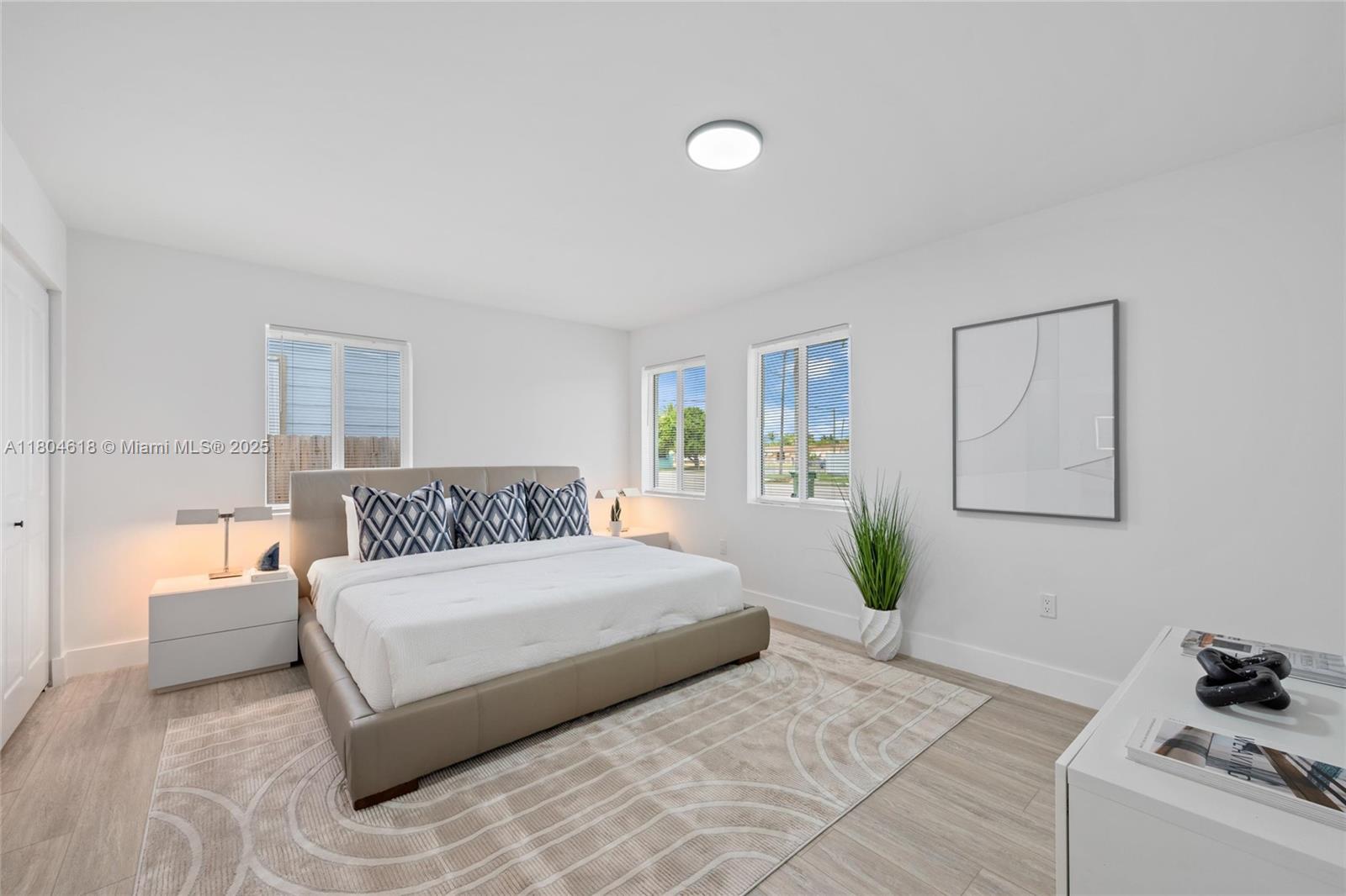 GRANADA HEIGHTS - Residential